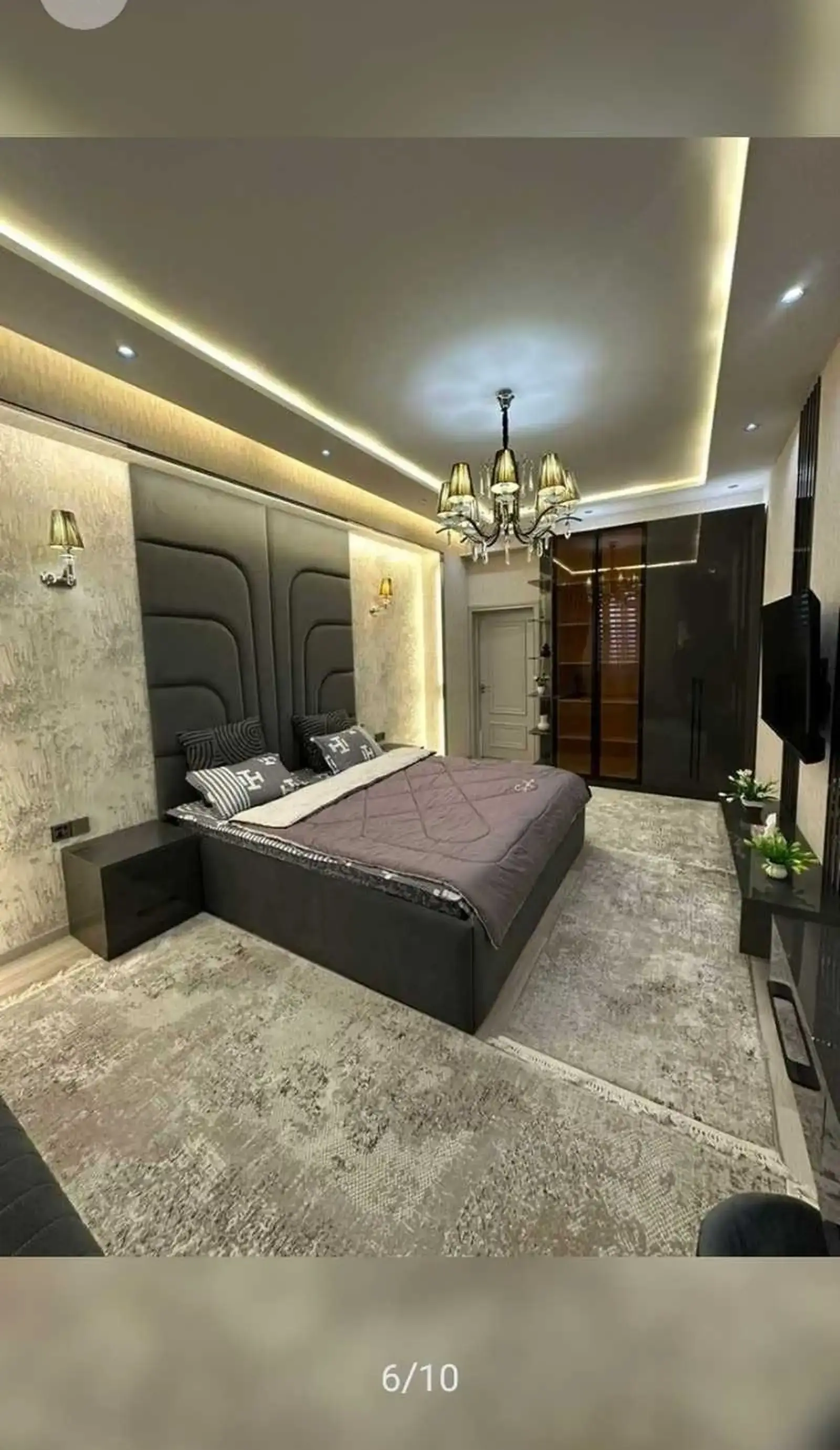 3-комн. квартира, 11 этаж, 105м², Голубой экран