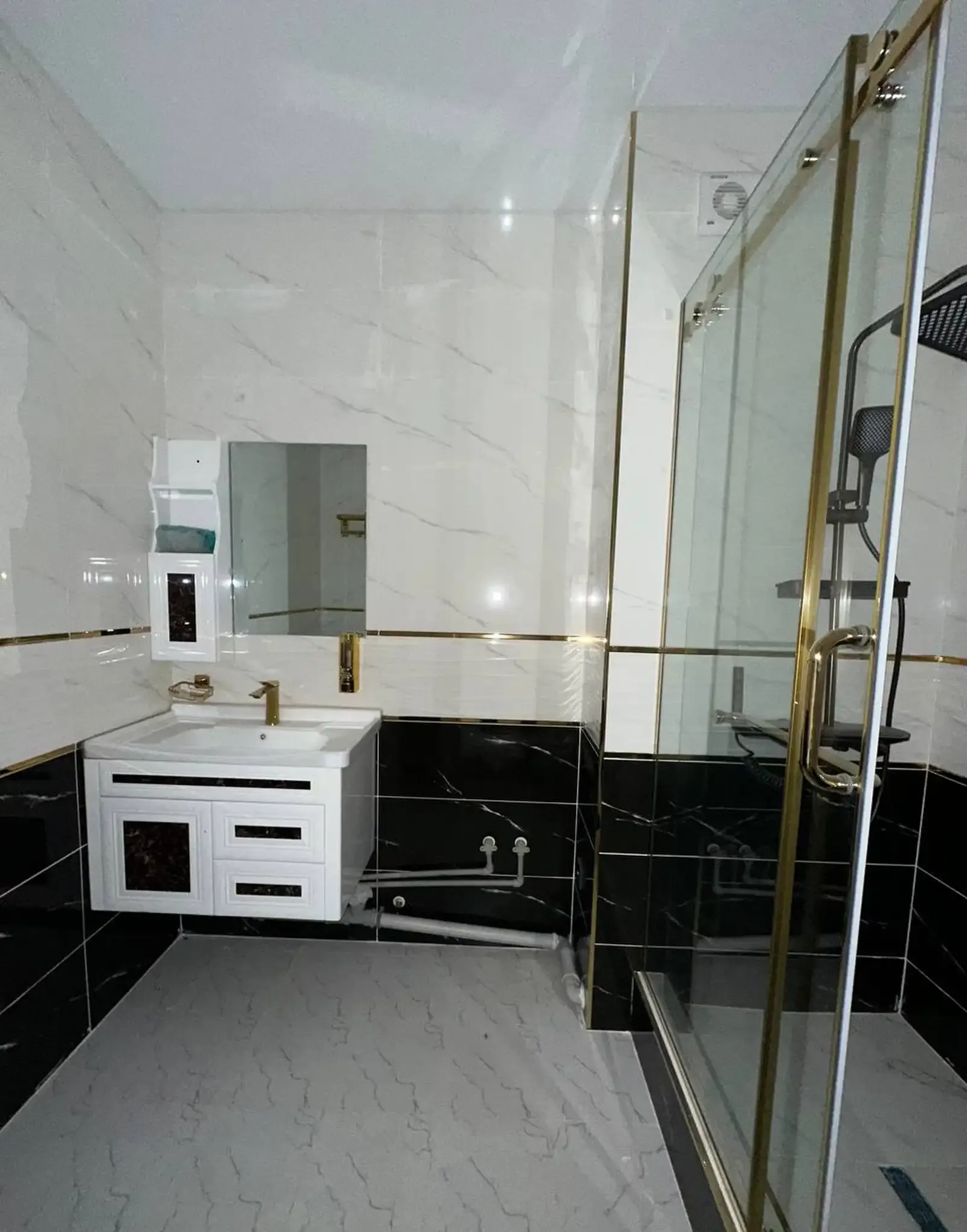 3-к квартира, 13 этаж, 144 м², Фирдавси