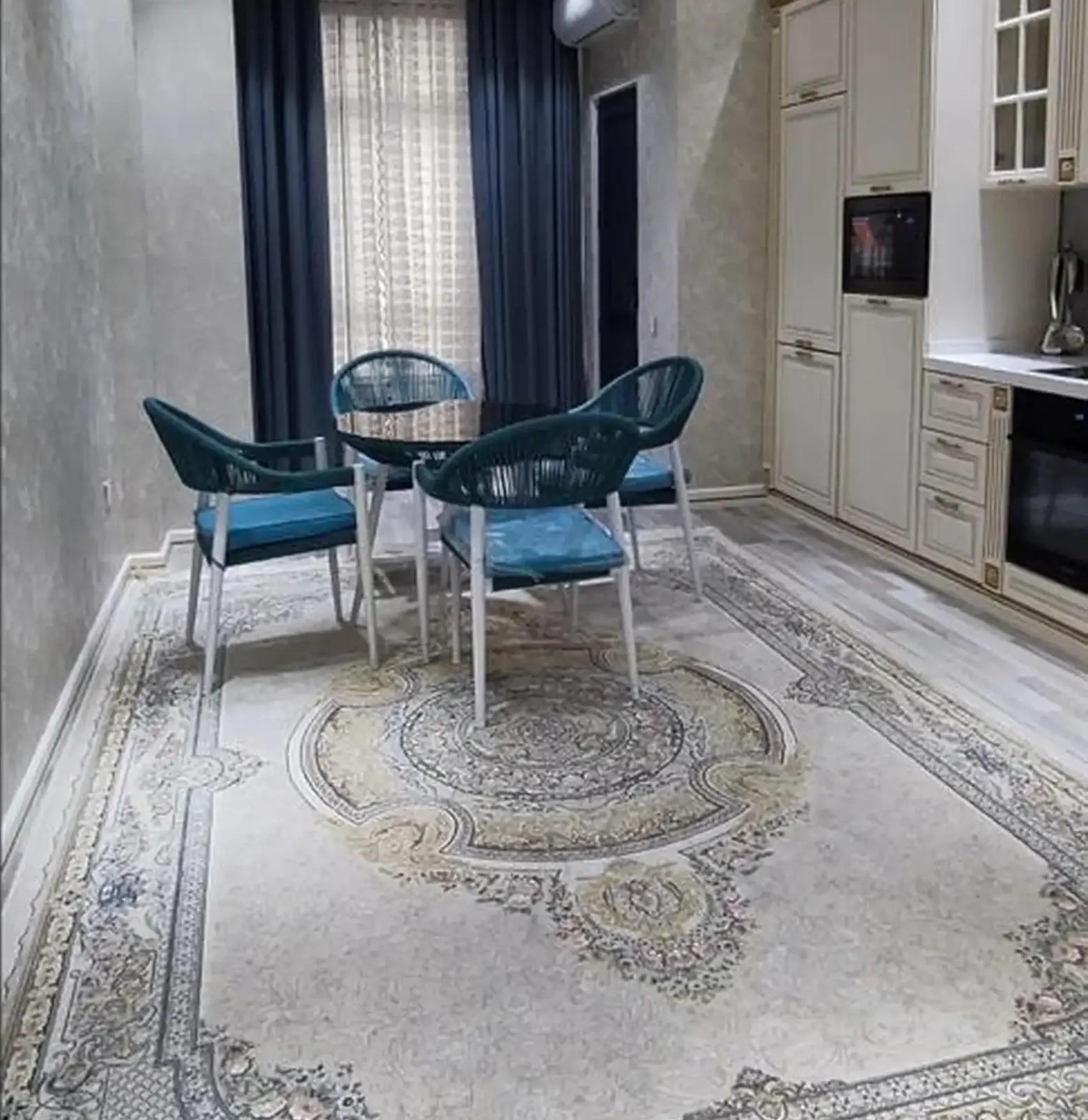 2-комн. квартира, 9 этаж, 99м², И Сомони , Бурак