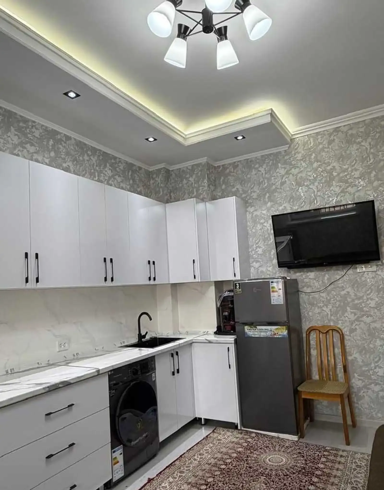 3-комн. квартира, 2 этаж, 87м², Каленин, Масҷиди Қатар