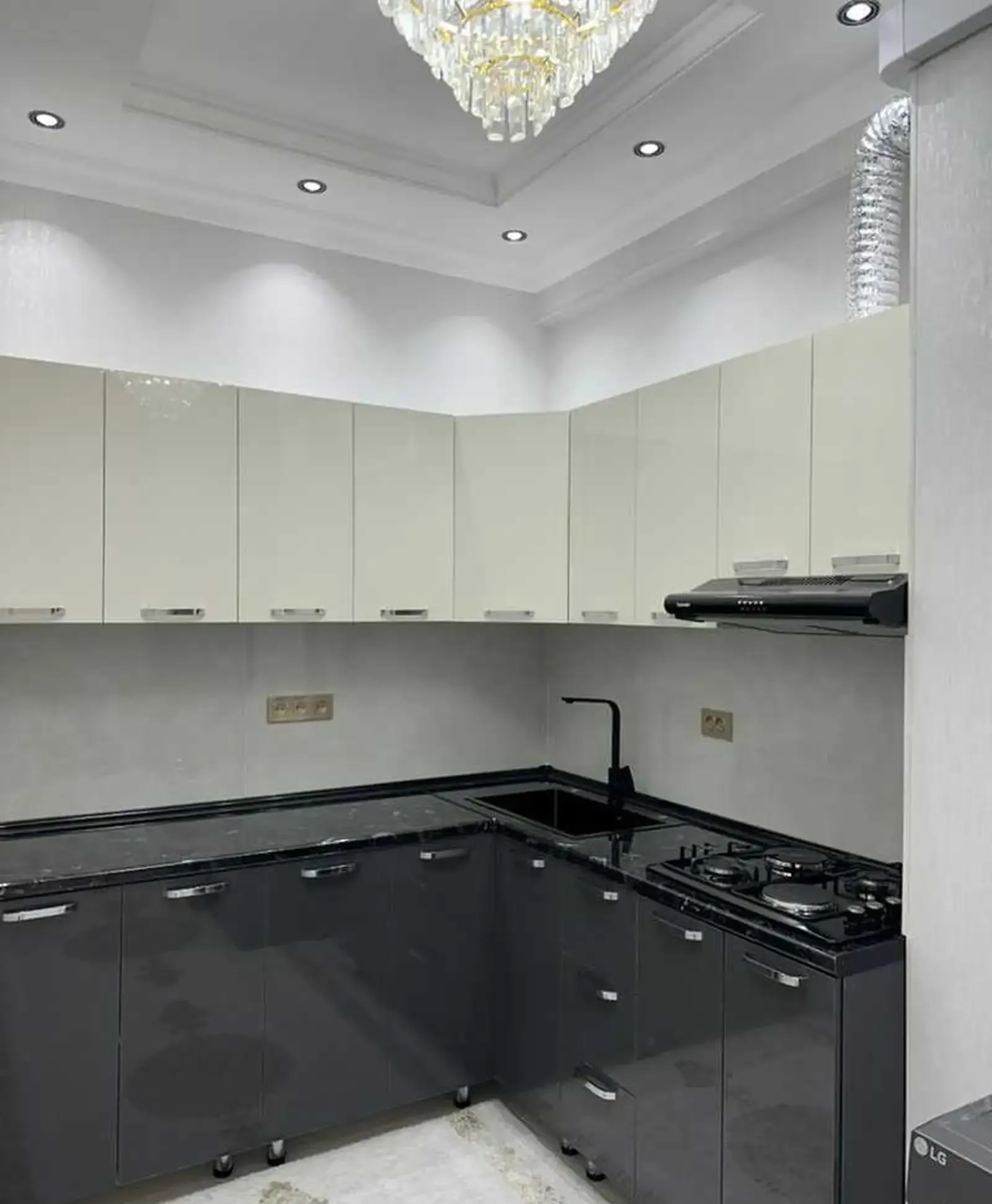 2-комн. квартира, 5 этаж, 82м², Ашан