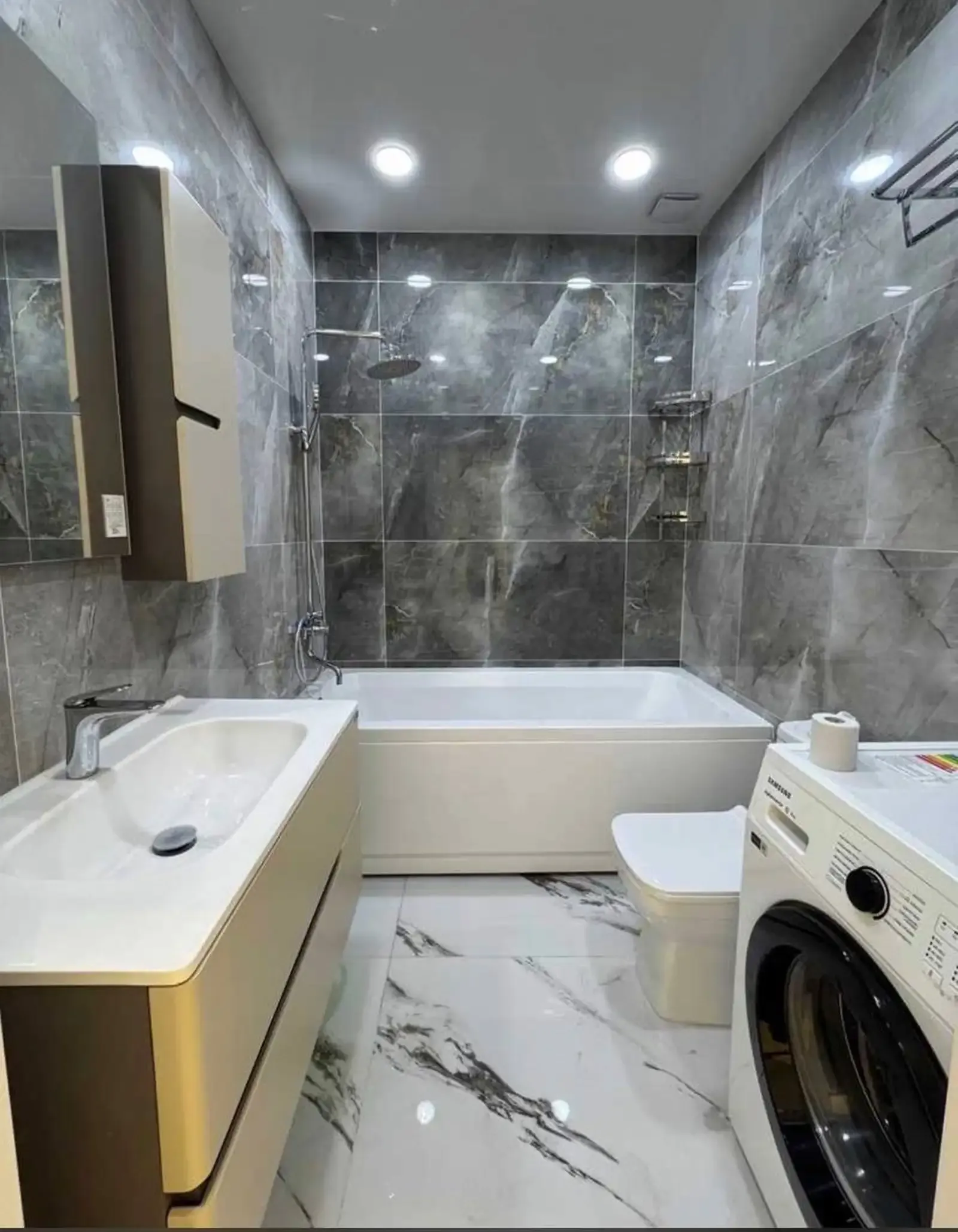 2-комн. квартира, 4 этаж, 96 м², Садбарг, Ватан