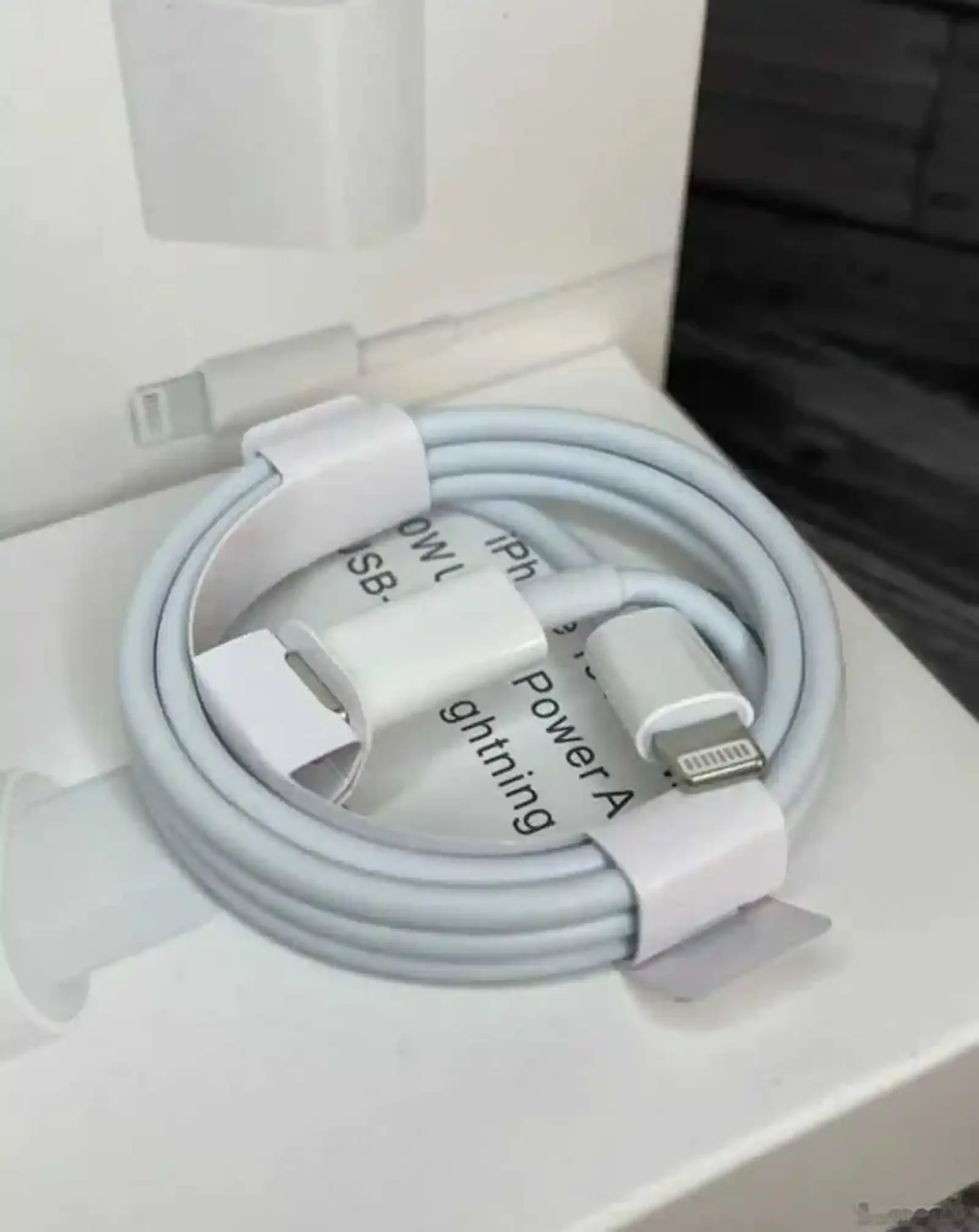 Зарядное устройство на iphone