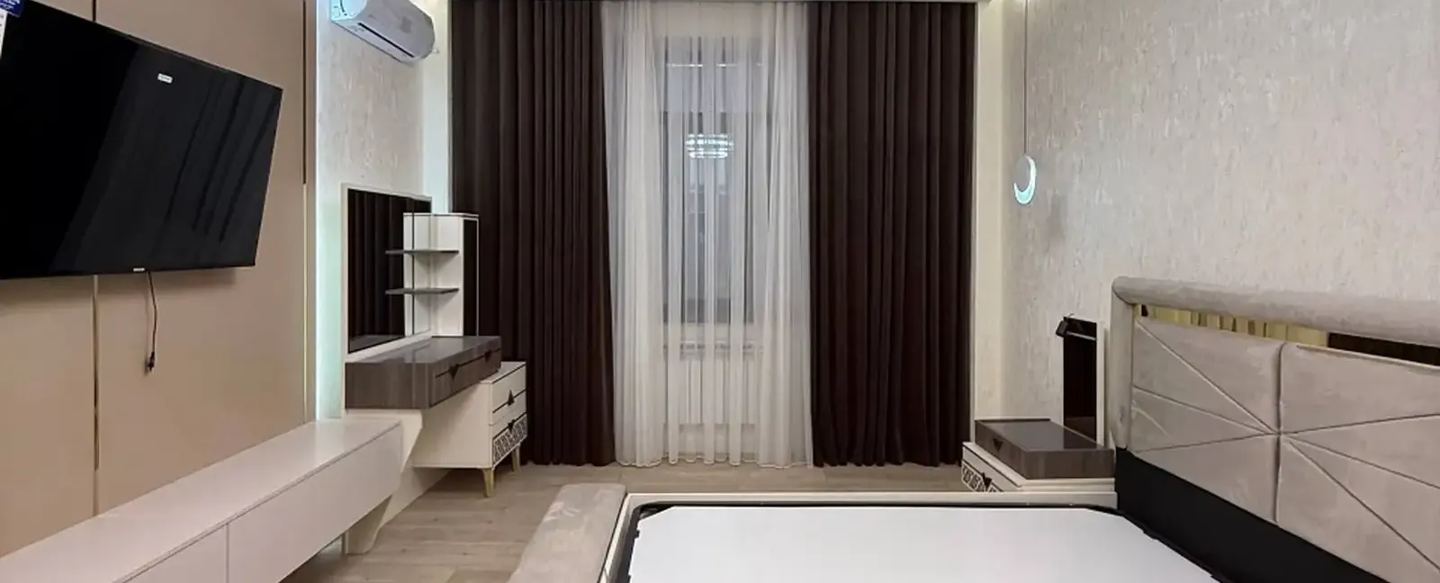 4-комн. квартира, 3 этаж, 215 м², Шохмансур Домпечат Пайкар