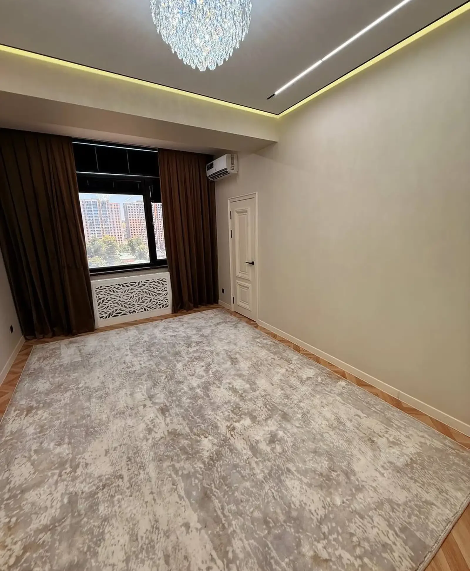 2-комн. квартира, 10 этаж, 80 м², Исмоили Сомони