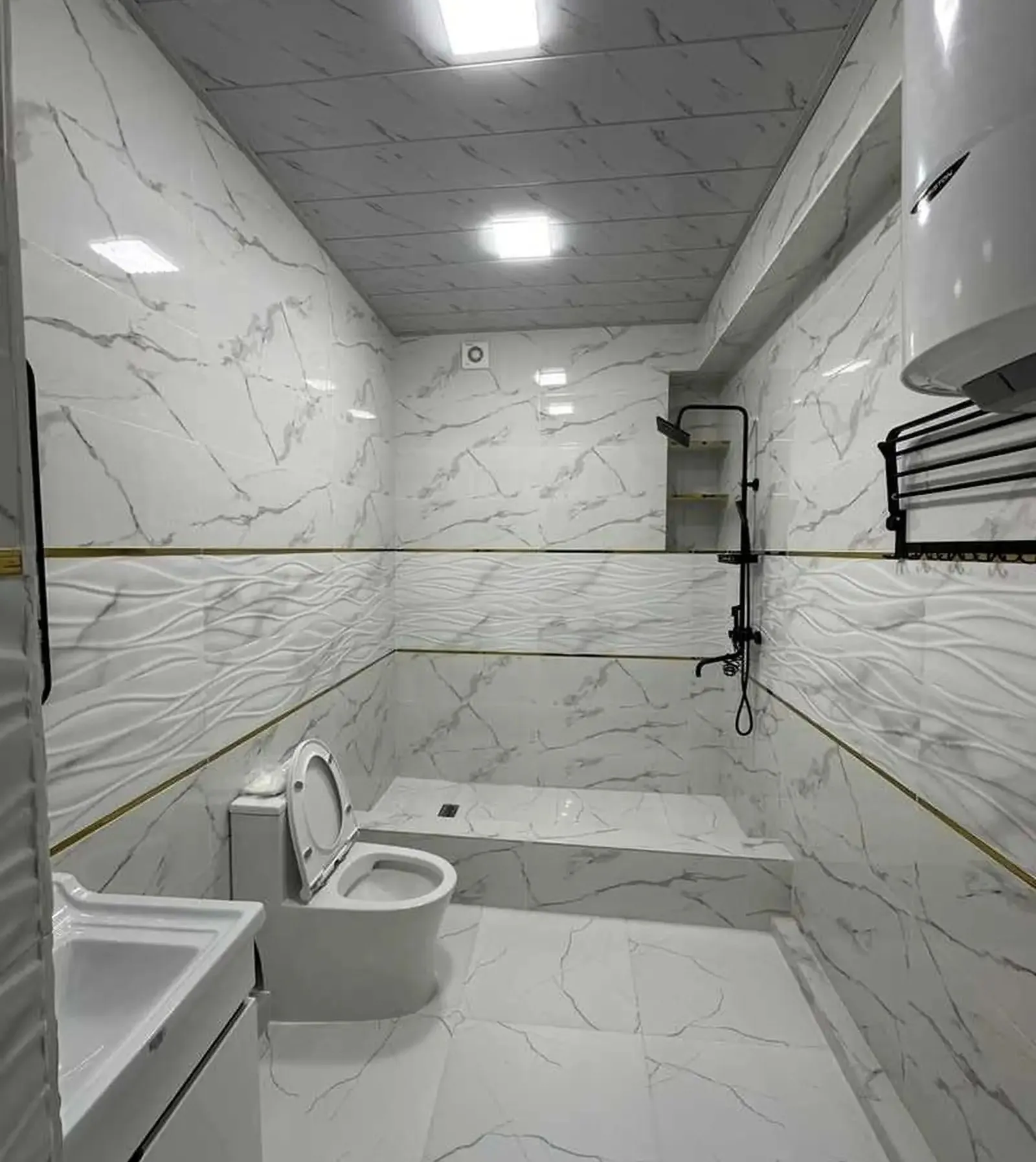 2-комн. квартира, 11 этаж, 65м², аптека  Санта Рус