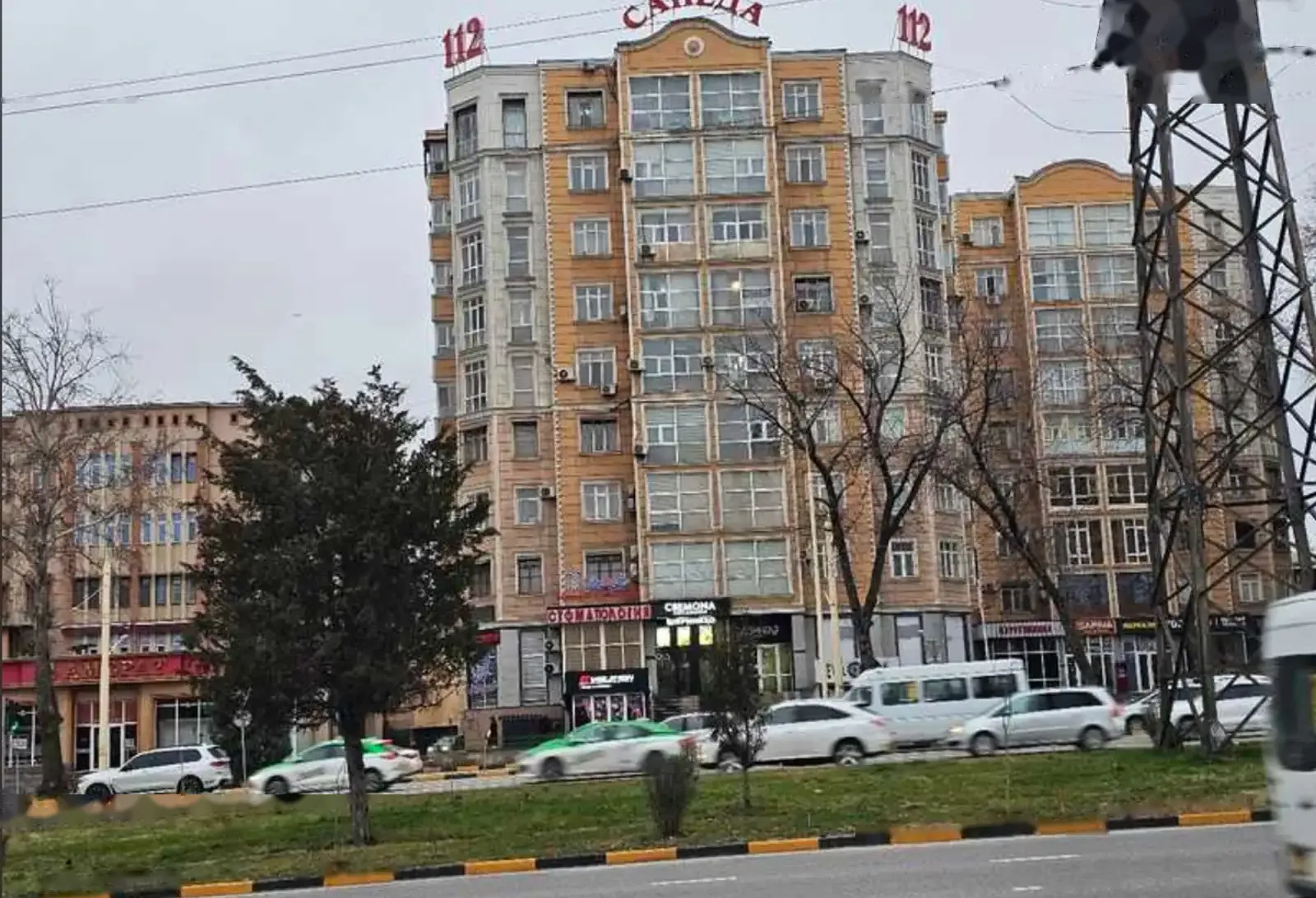 3-комн. квартира, 3 этаж, 100м², сино