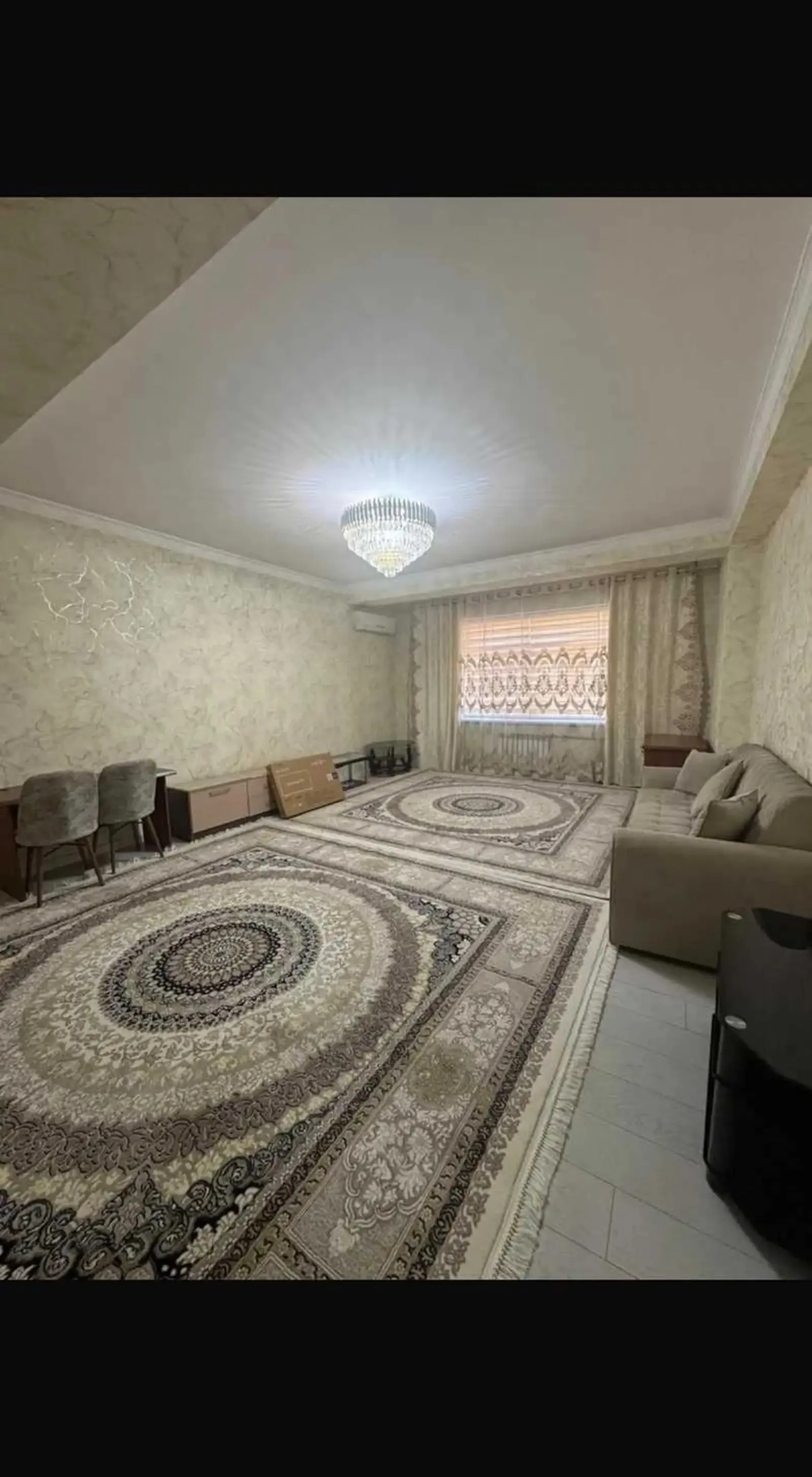 4-комн. квартира, 3 этаж, 190м², Центр