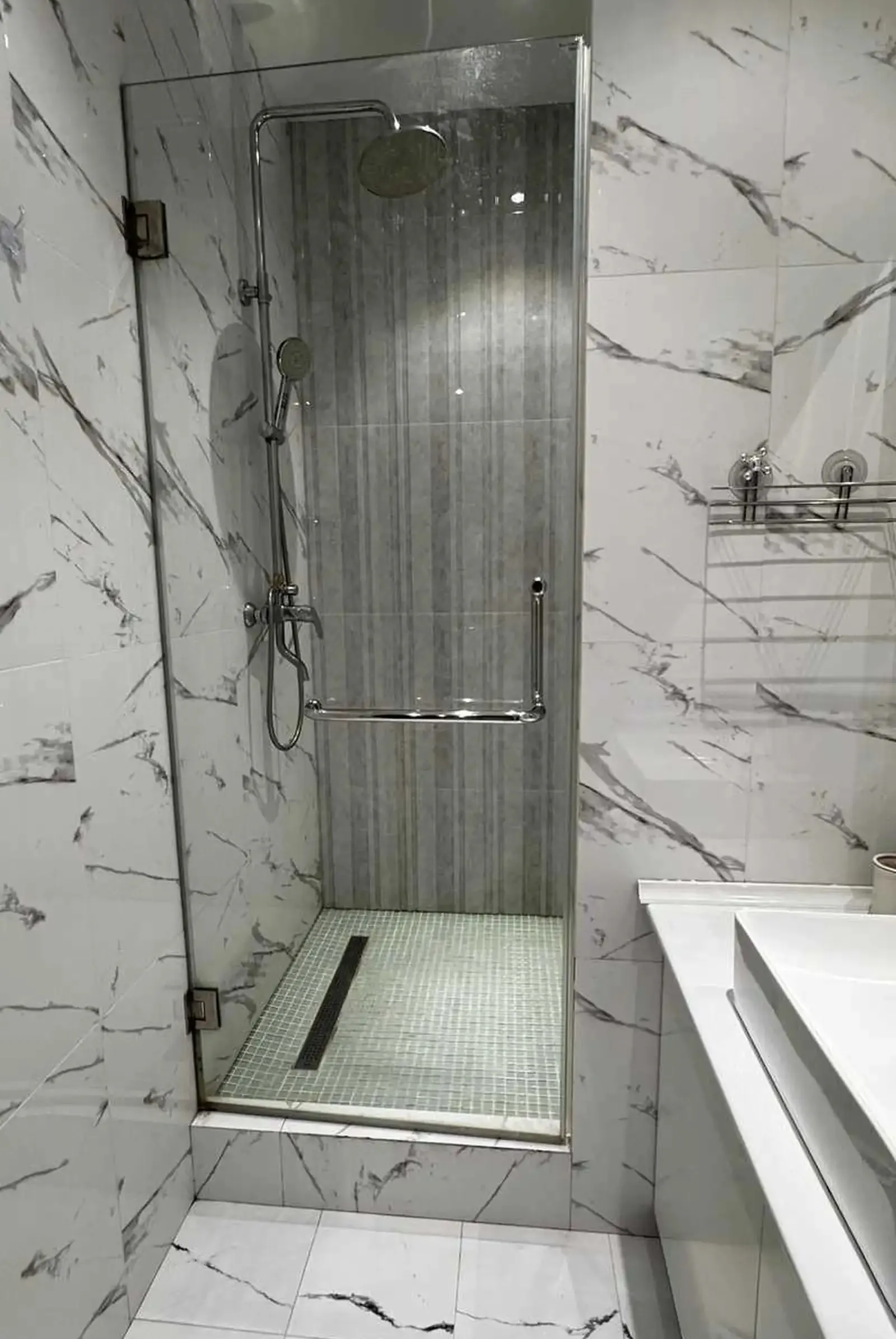 2-комн. квартира, 16 этаж, 50м², Шохмансур