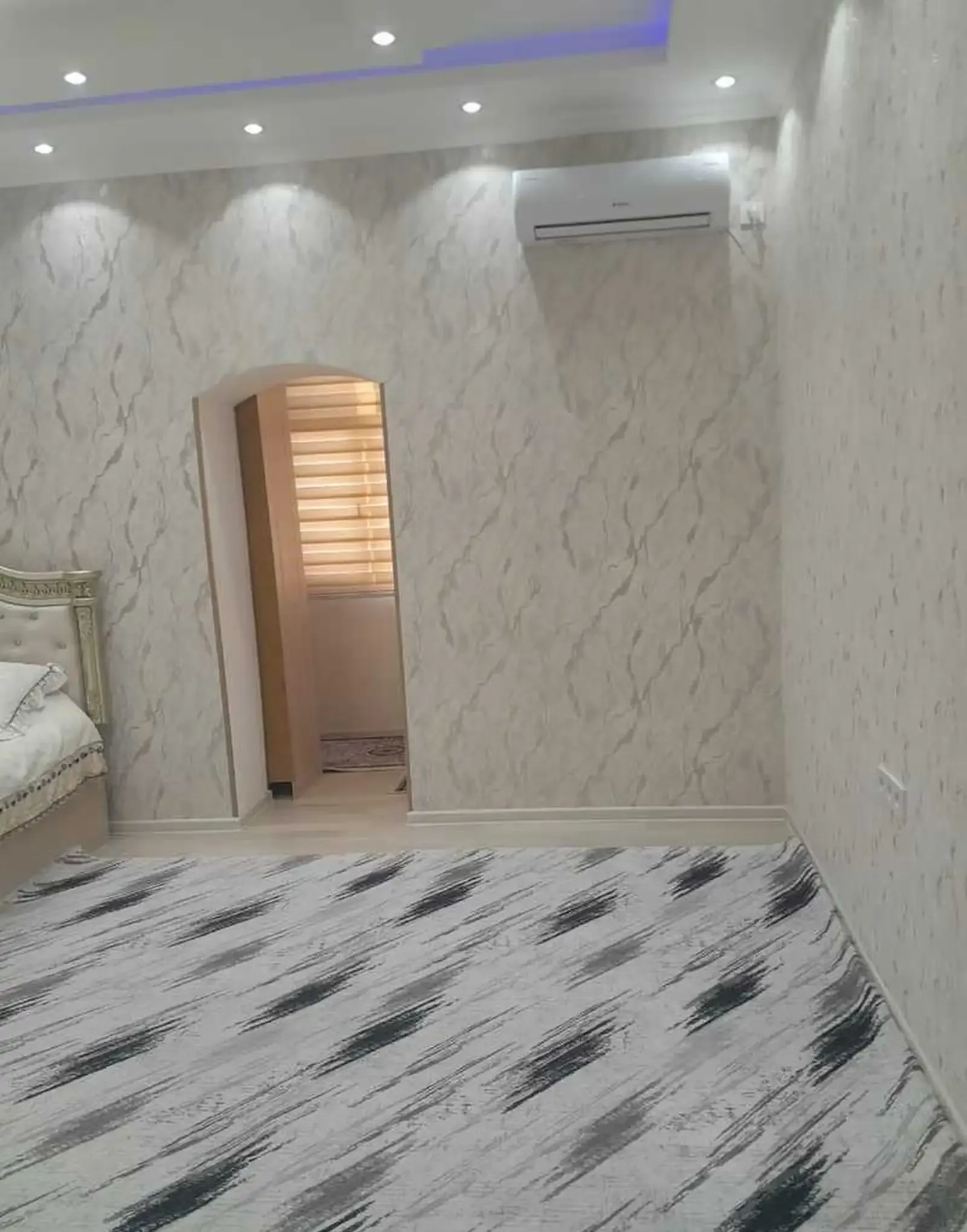 2-комн. квартира, 11 этаж, 72м², Цирк