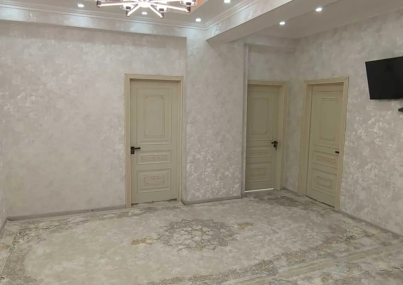 3-комн. квартира, 11 этаж, 100 м², Шохмансур