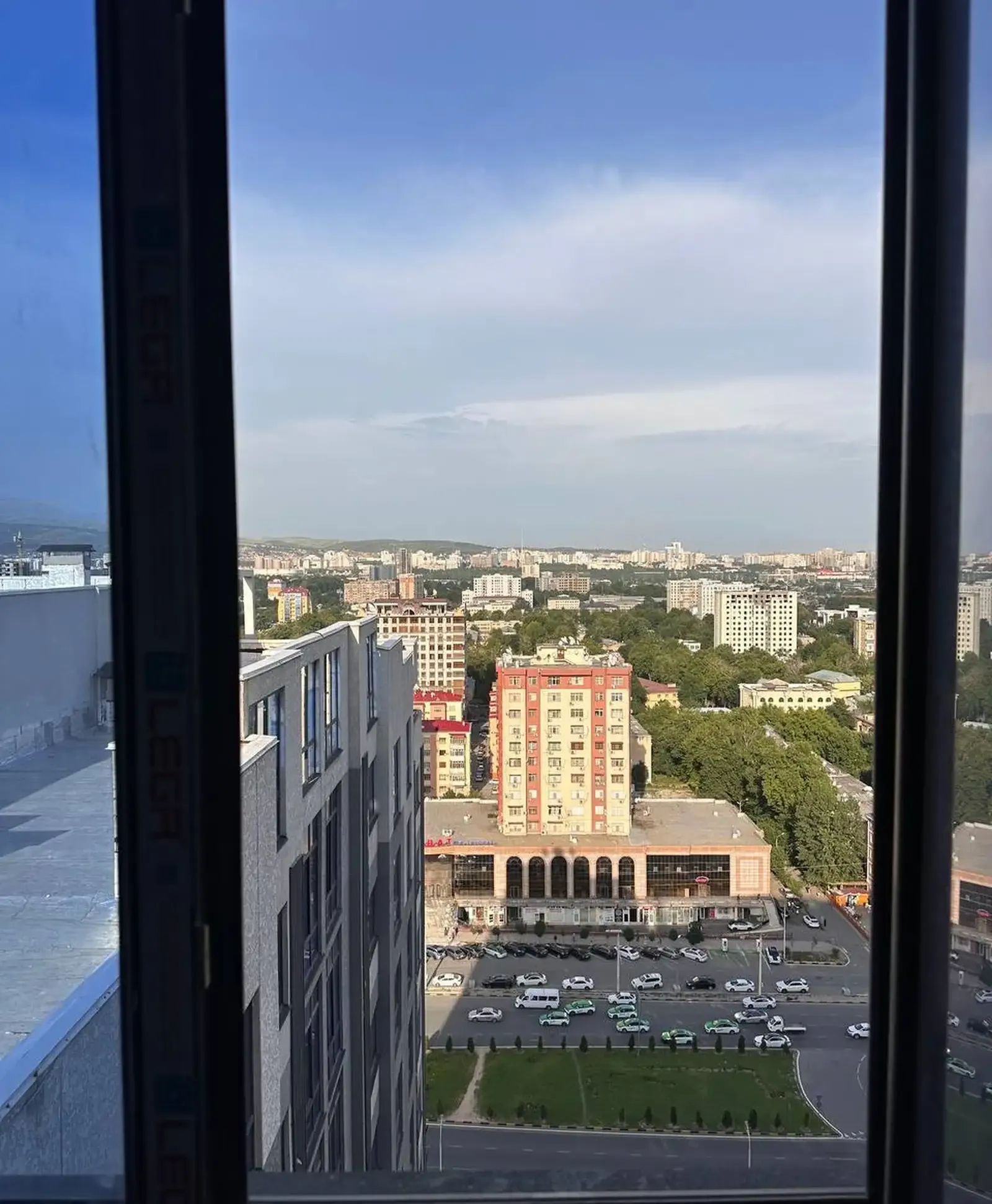 2-комн. квартира, 19 этаж, 84 м², Сино