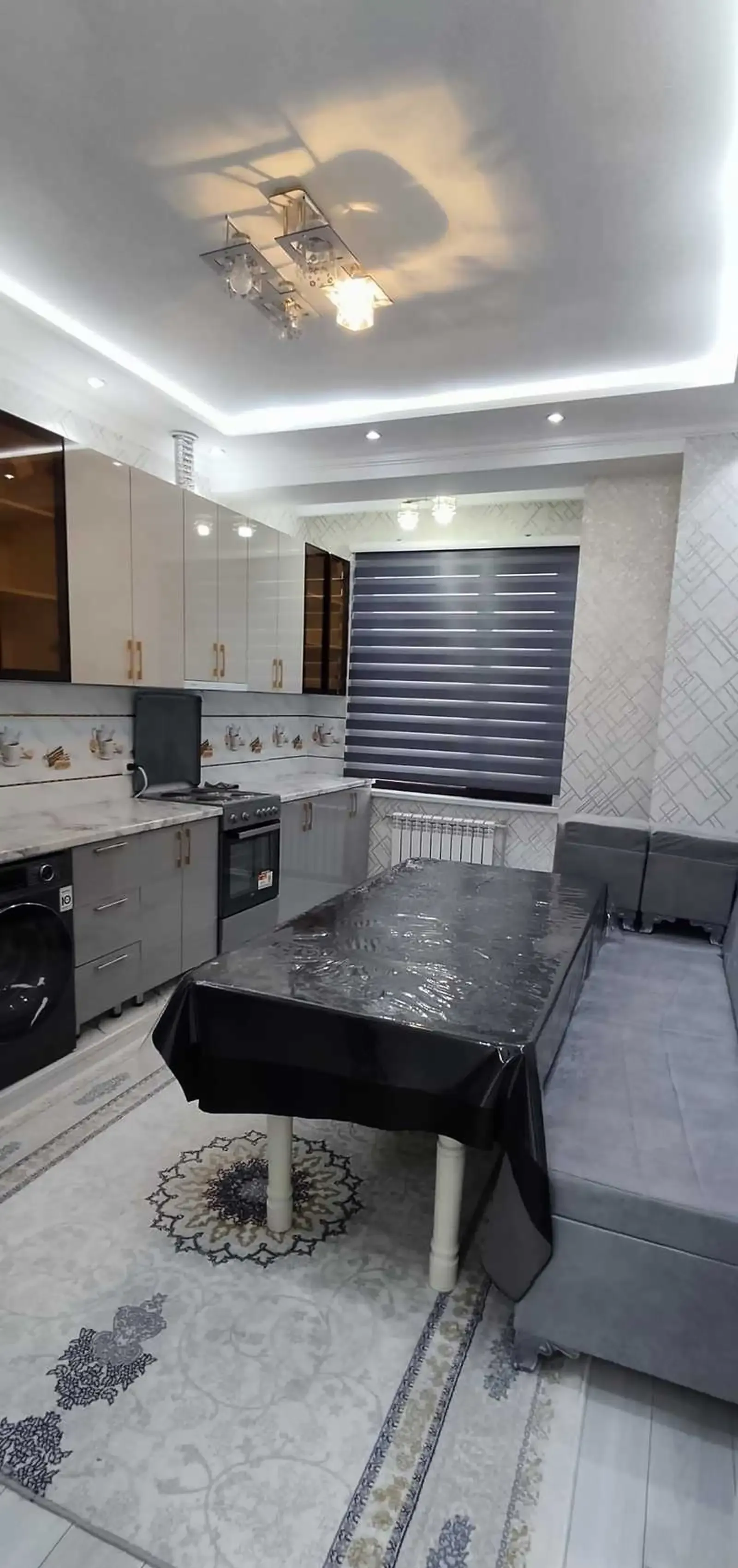 2-комн. квартира, 5 этаж, 70м², 112мкр,ресторан Райхона