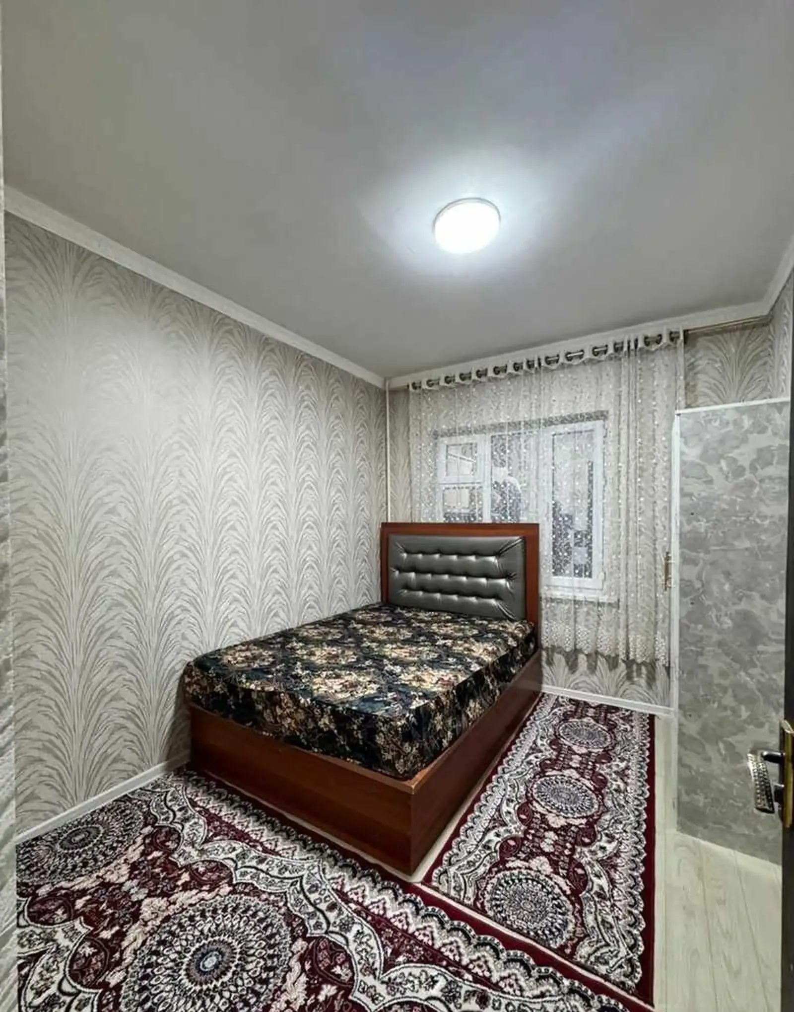 3-комн. квартира, 4 этаж, 95м², Фирдавси