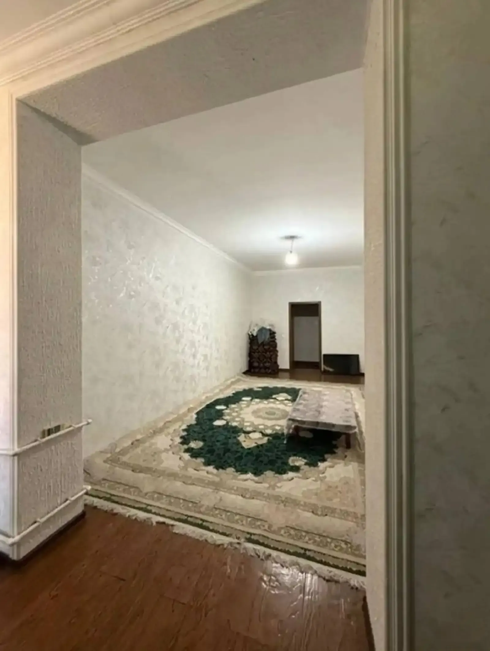 2-комн. квартира, 5 этаж, 82 м², Шохмансур