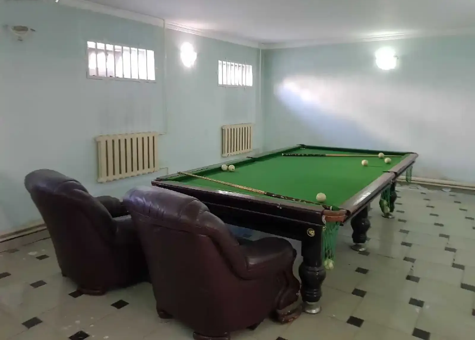 3-этажный, 12 комнатный дом, 600 м², сомони