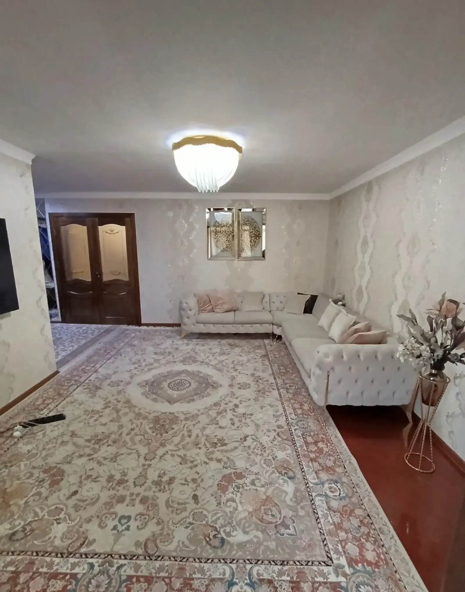 3-комн. квартира, 4 этаж, 85 м², Сомони