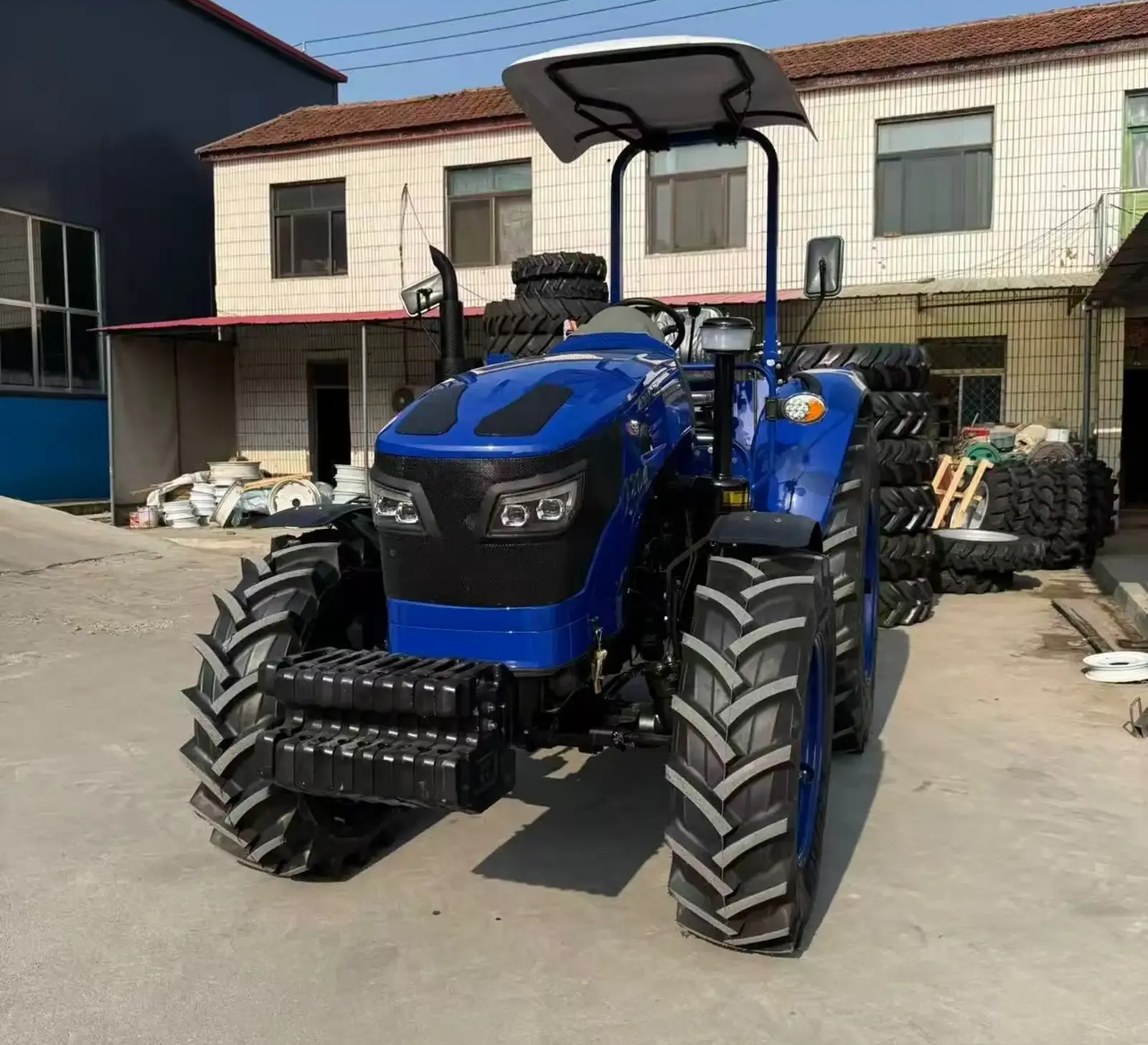 Трактор 1204 бо матори Юто