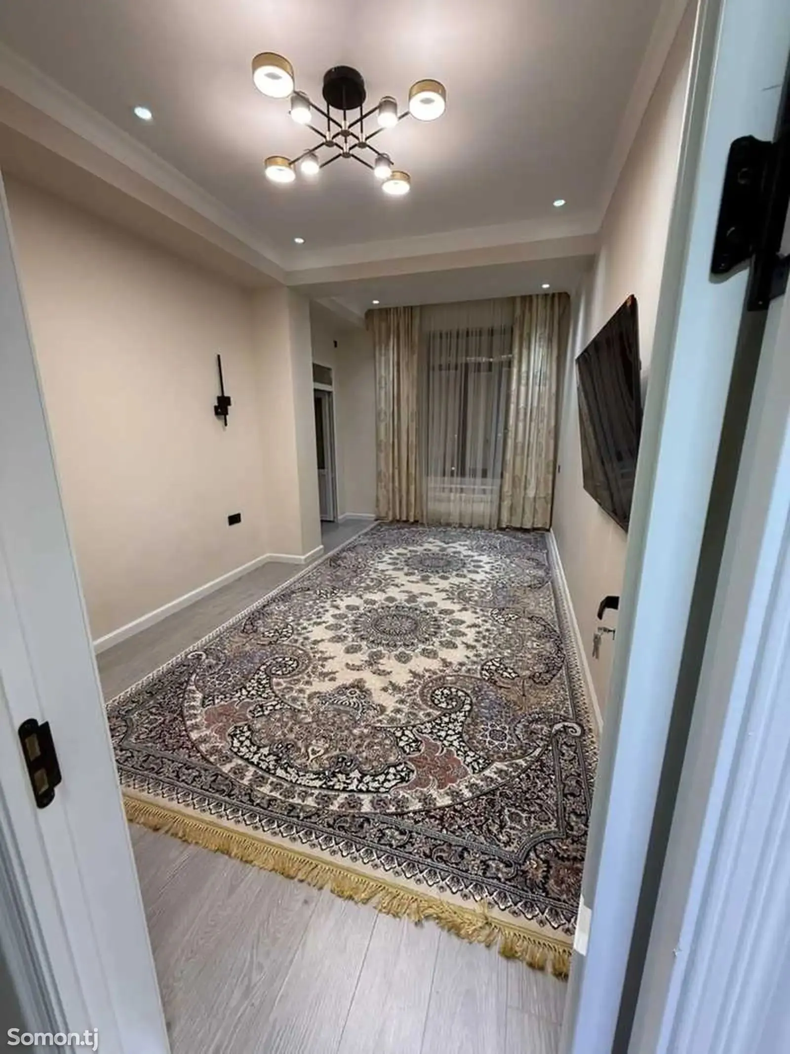 2-к квартира, 3 этаж, 90 м², И.Сомони