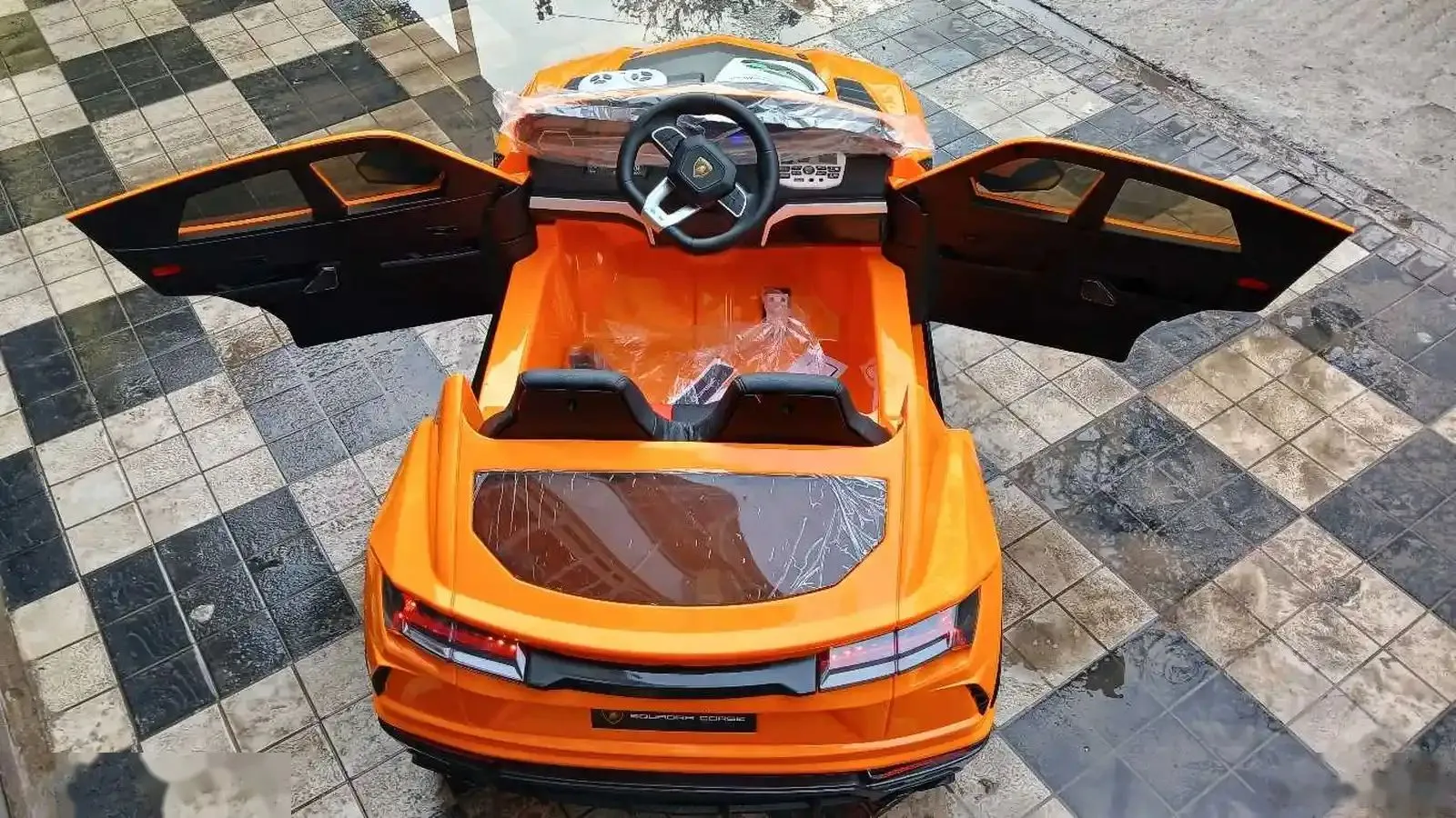 Детский электромобиль