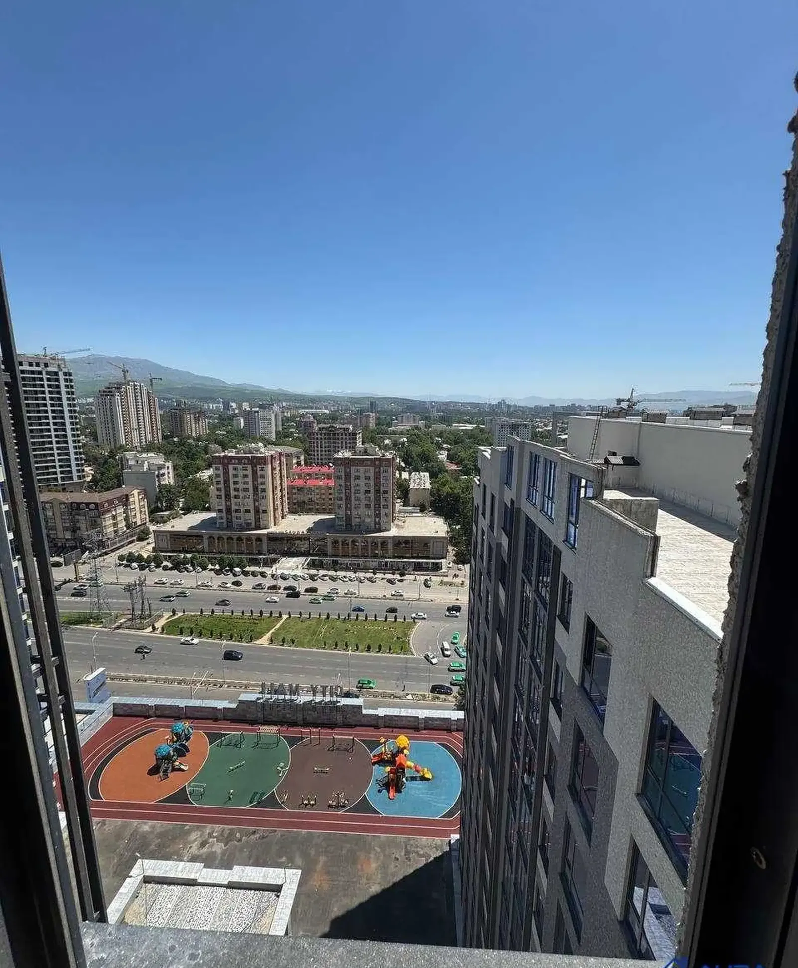 3-к квартира, 19 этаж, 83 м², Сино