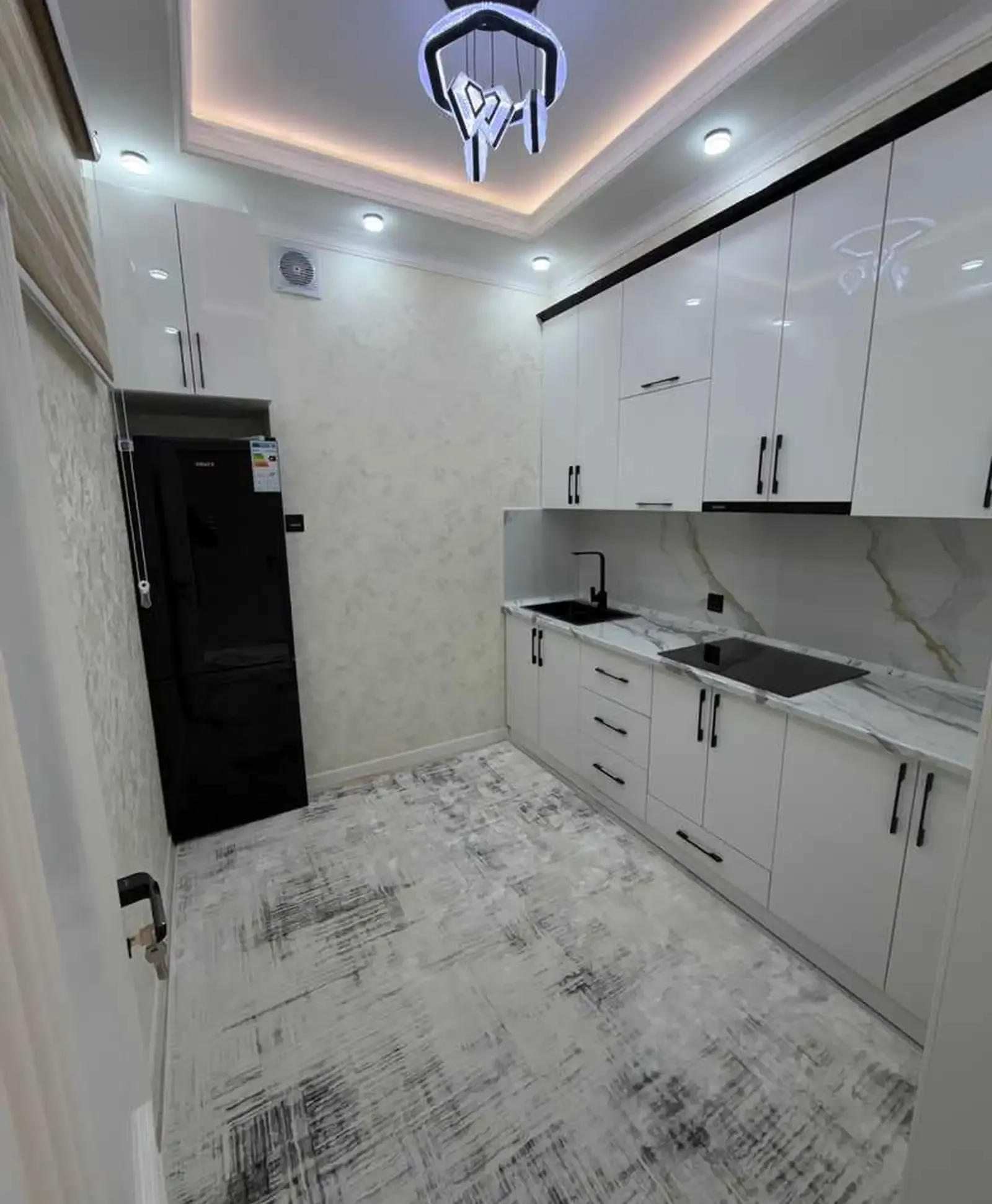 3-комн. квартира, 9 этаж, 65м², 82 мкр