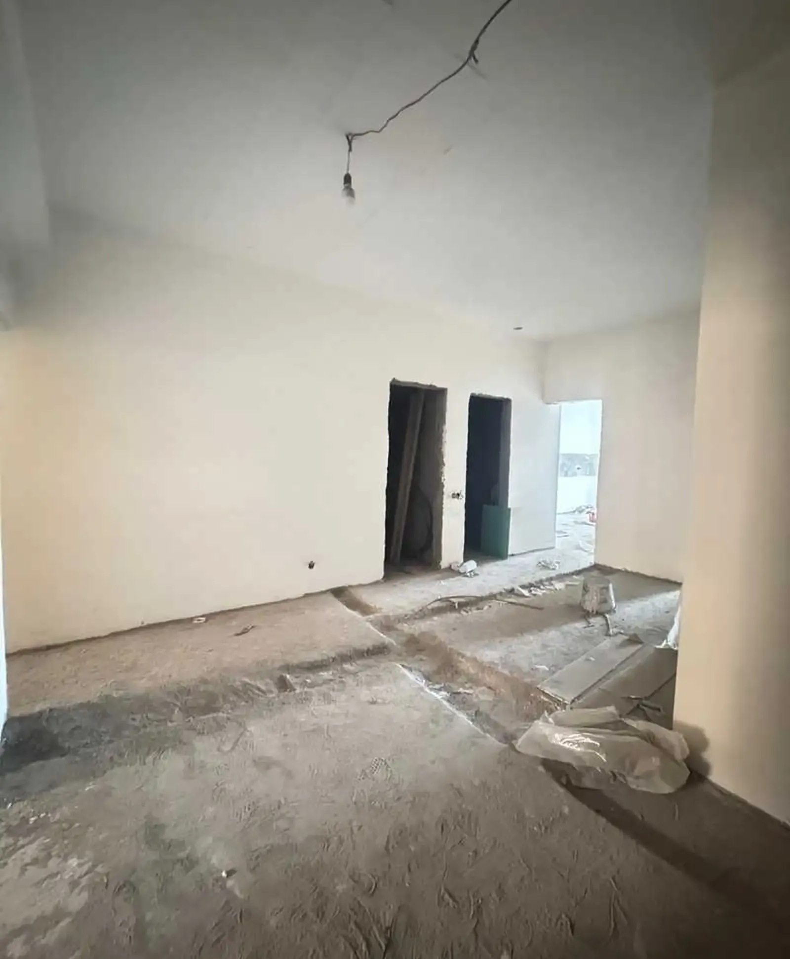 3-комн. квартира, 4 этаж, 130 м², сино