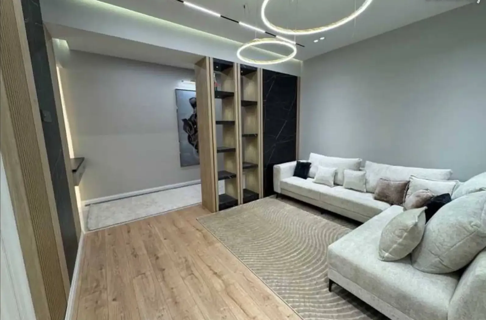 2-комн. квартира, 10 этаж, 77 м², шохмансур