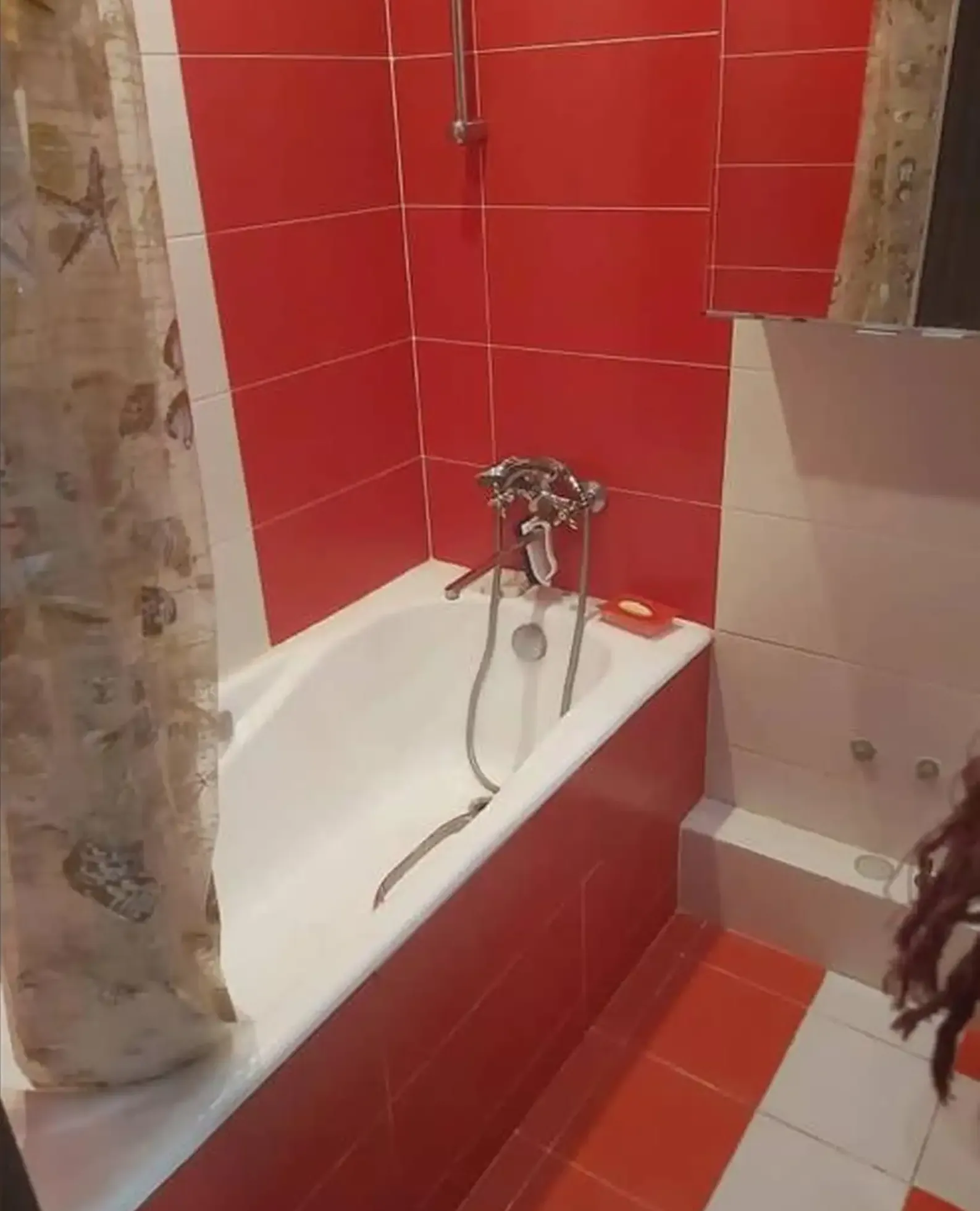 2-к квартира, 2 этаж, 60 м², Фаровон 32 мкр