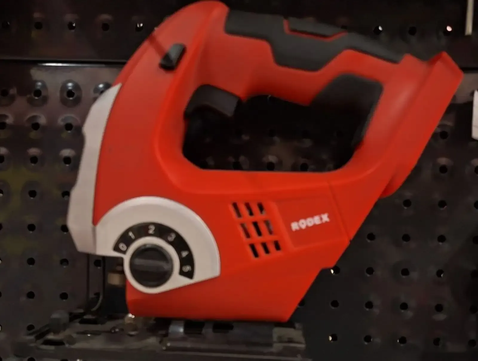 Лобзик с лазером Rodex