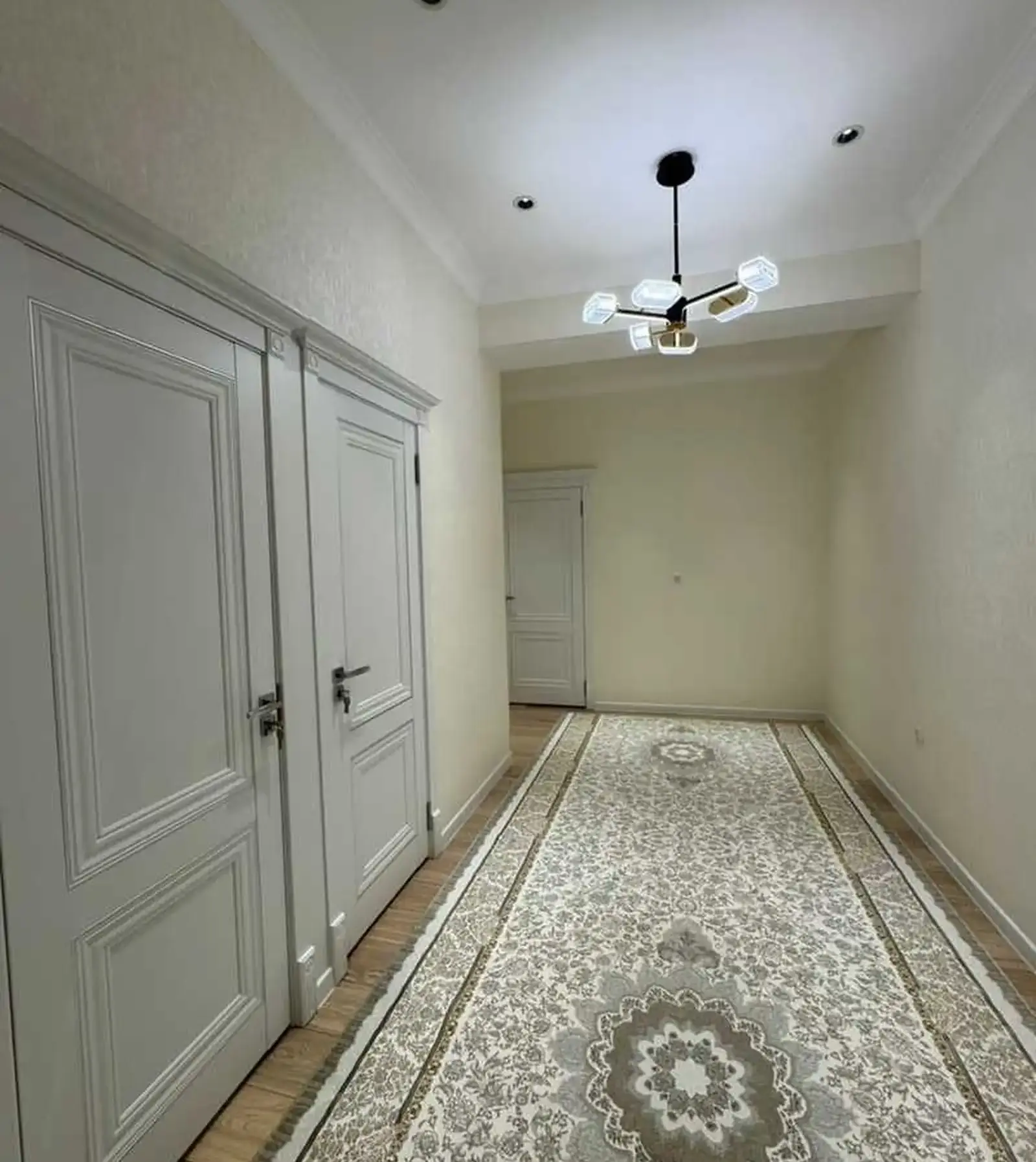 2-комн. квартира, 3 этаж, 60м², ул Рудаки