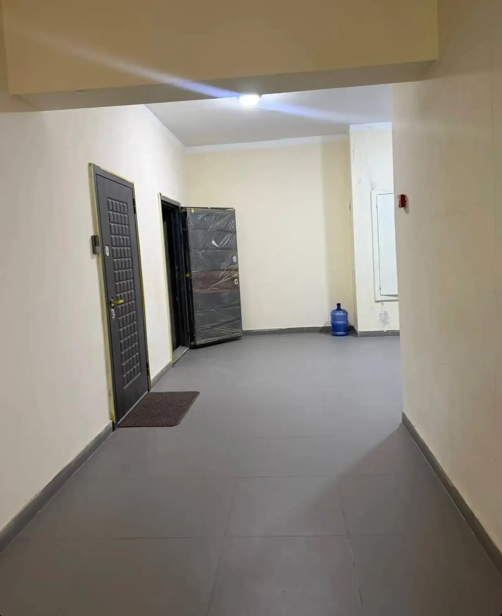 4-комн. квартира, 4 этаж, 150 м², Исмоили Сомони, Аптека 5