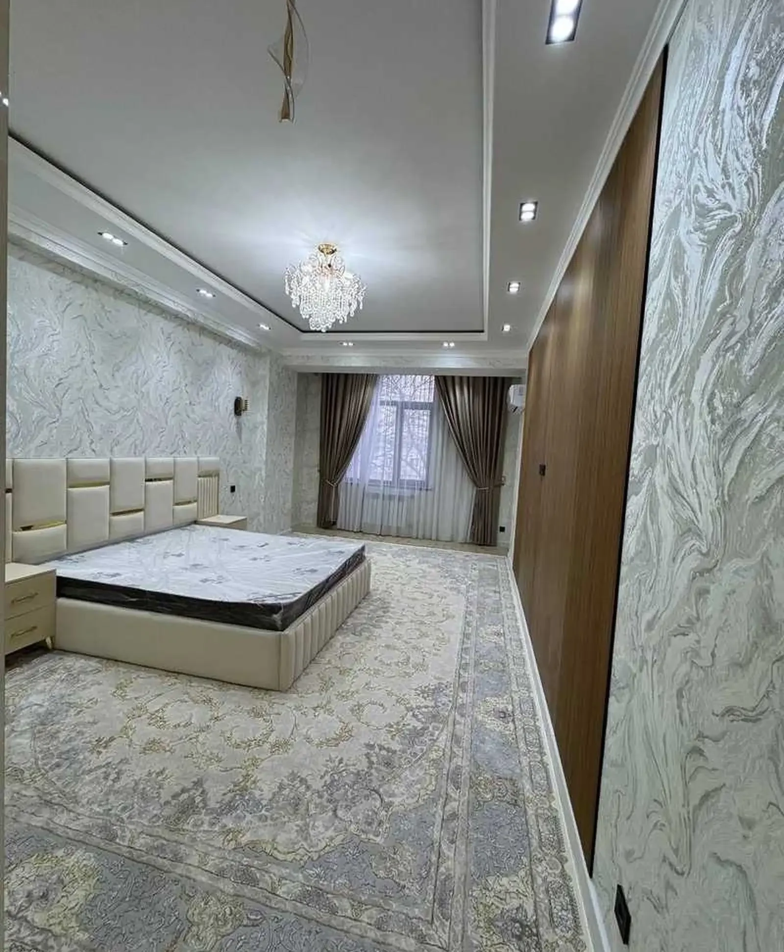 2-комн. квартира, 4 этаж, 105 м², Исмоили Сомони