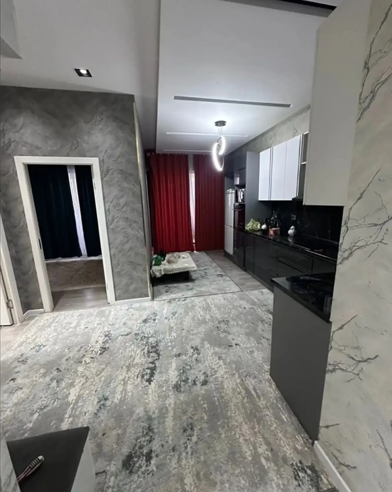 2-комн. квартира, 17 этаж, 120м², Фирдавси