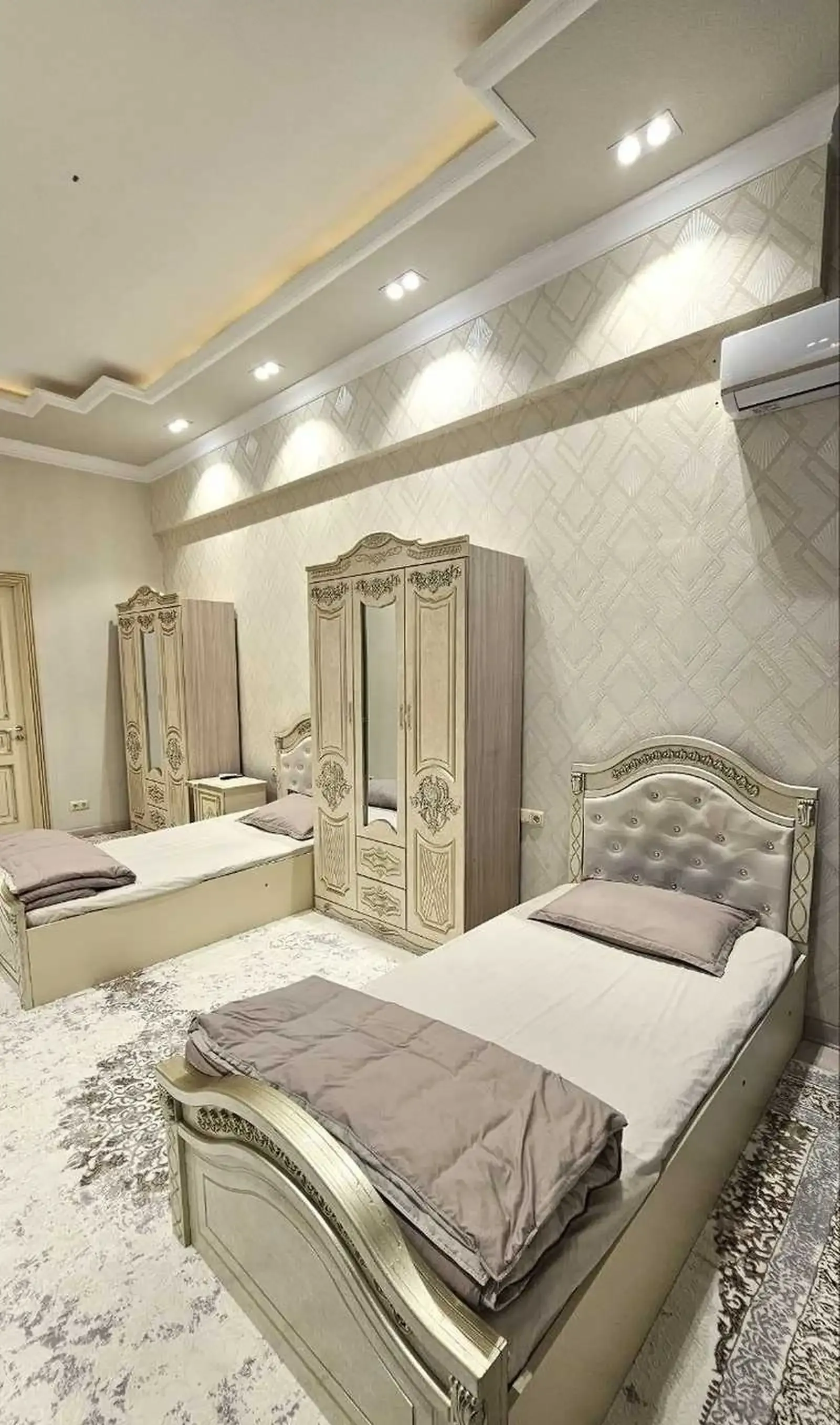 3-комн. квартира, 11 этаж, 160м², Пединститут, назди ресторани «Хуросон»