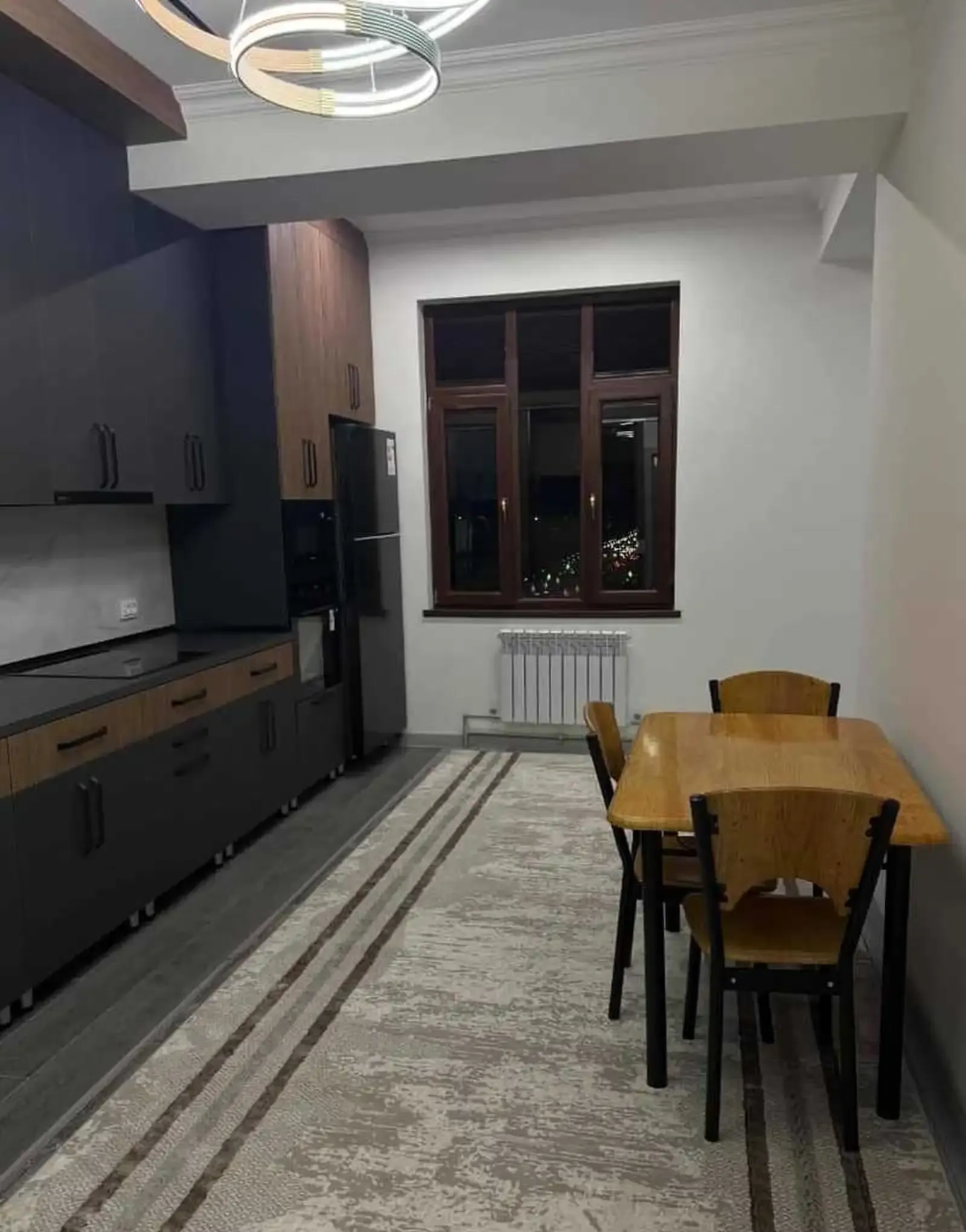2-комн. квартира, 15 этаж, 95м², 82 Мкр
