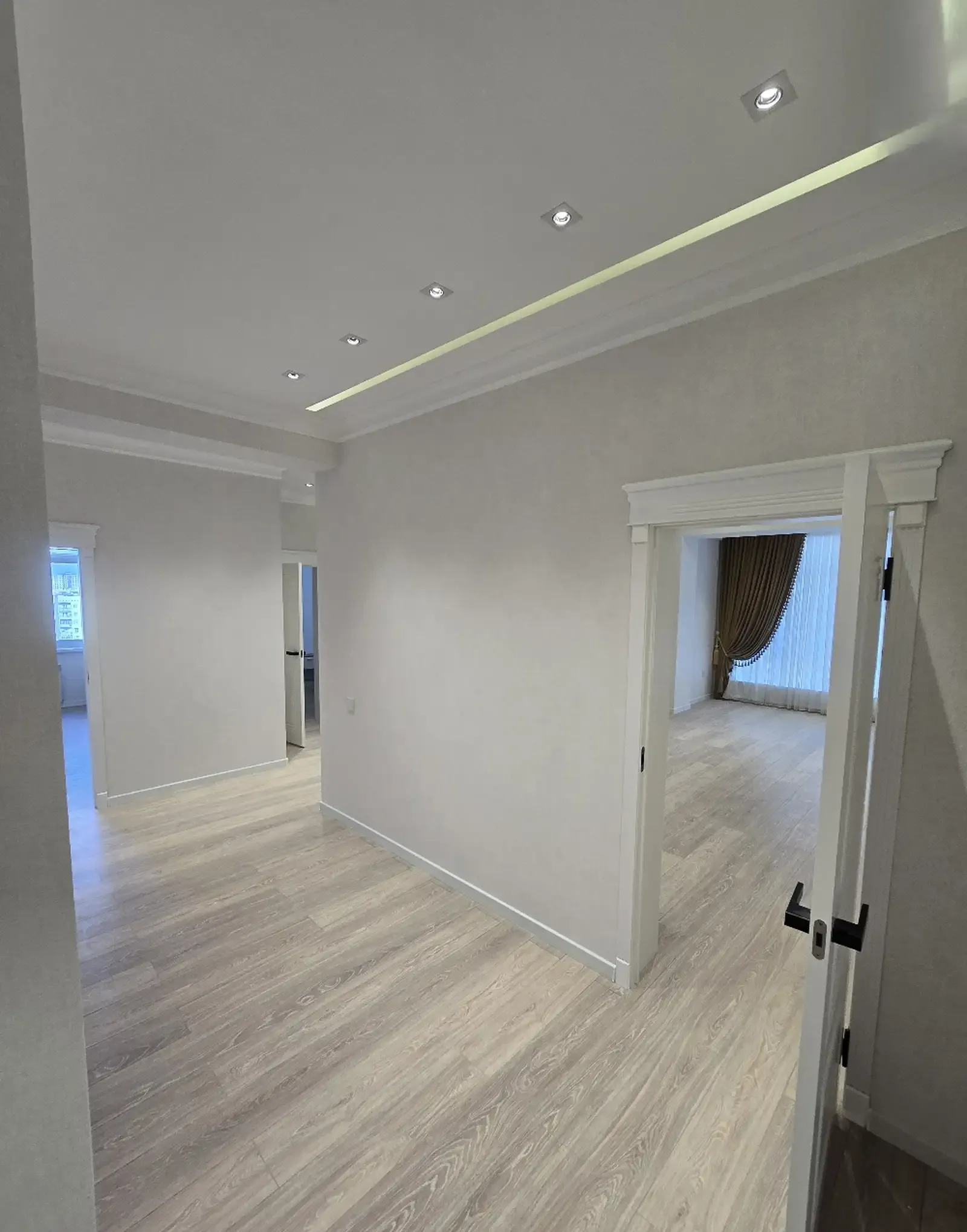 3-комн. квартира, 11 этаж, 92 м², Сино