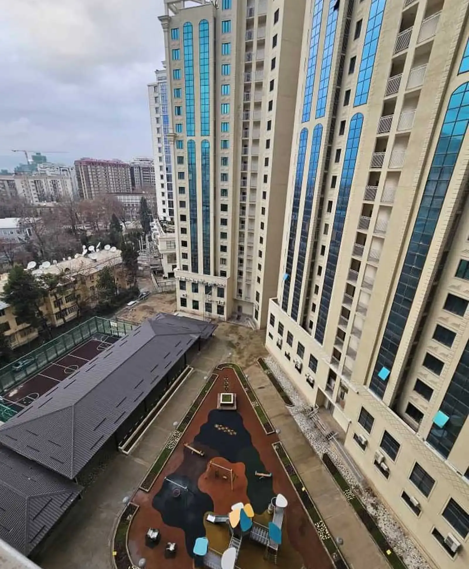 1-комн. квартира, 10 этаж, 52 м², Овир