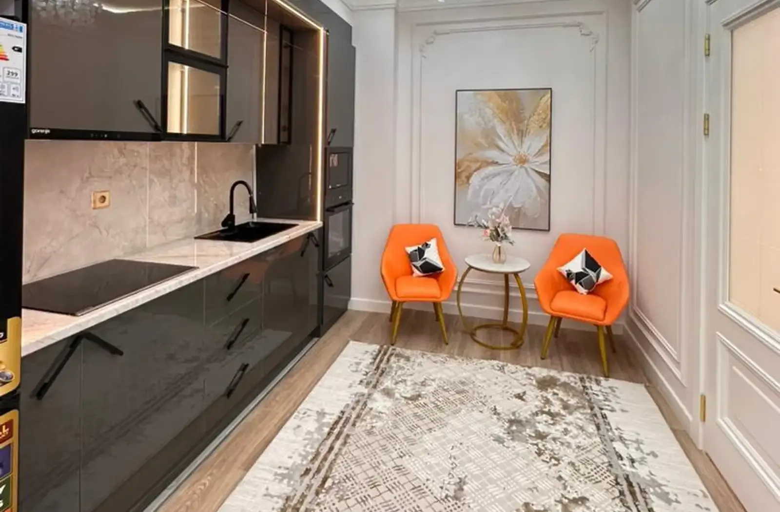 2-комн. квартира, 3 этаж, 70 м², Славянский университет