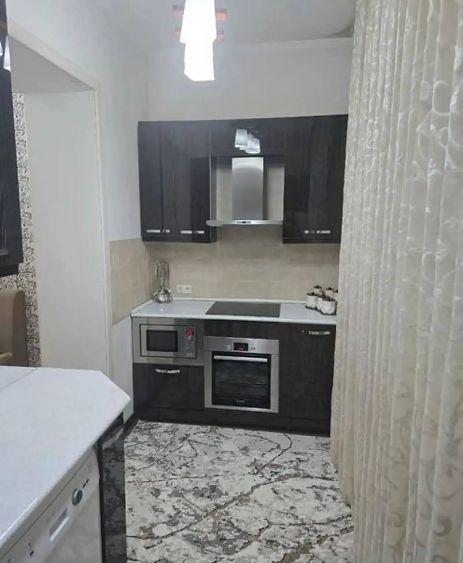 4-к квартира, 2 этаж, 120 м², Сино