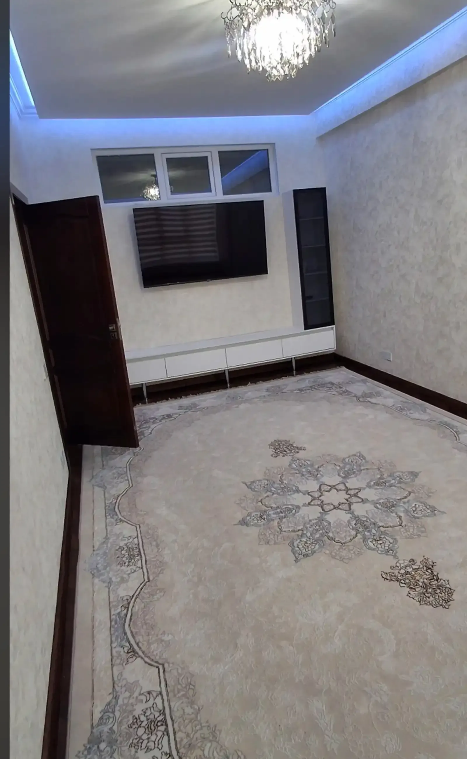 2-комн. квартира, 8 этаж, 70м², Сино