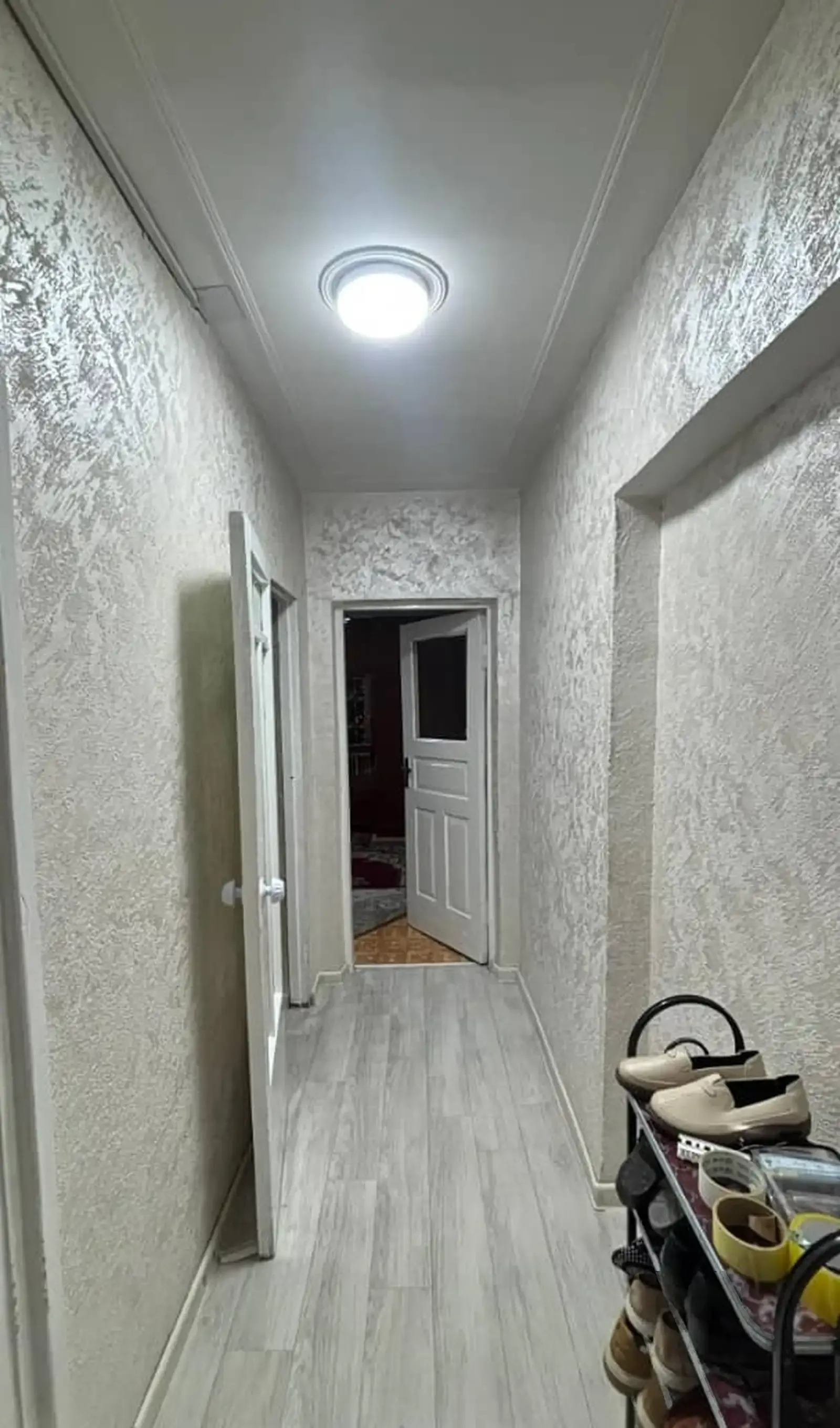 2-комн. квартира, 1 этаж, 46 м², Сино, Маяковский, мост 103