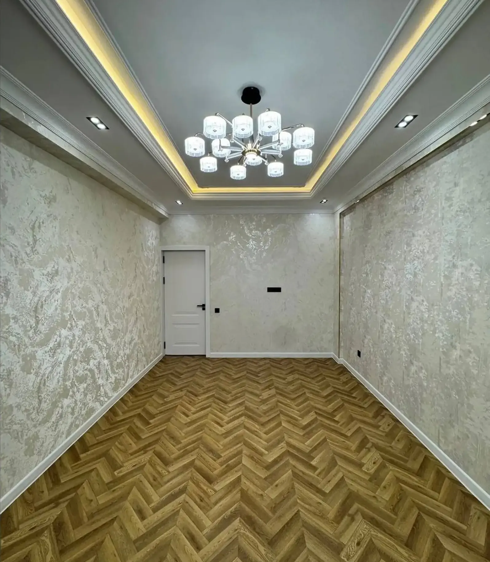 2-комн. квартира, 9 этаж, 58 м², 33мкр, 4рохаи Чалчам
