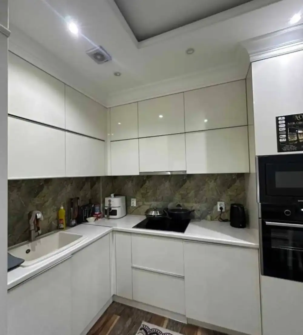 2-комн. квартира, 10 этаж, 60 м², Сино