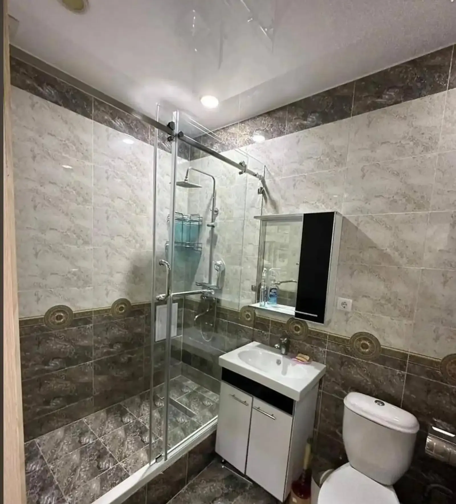 3-комн. квартира, 8 этаж, 60м², Шохмансур