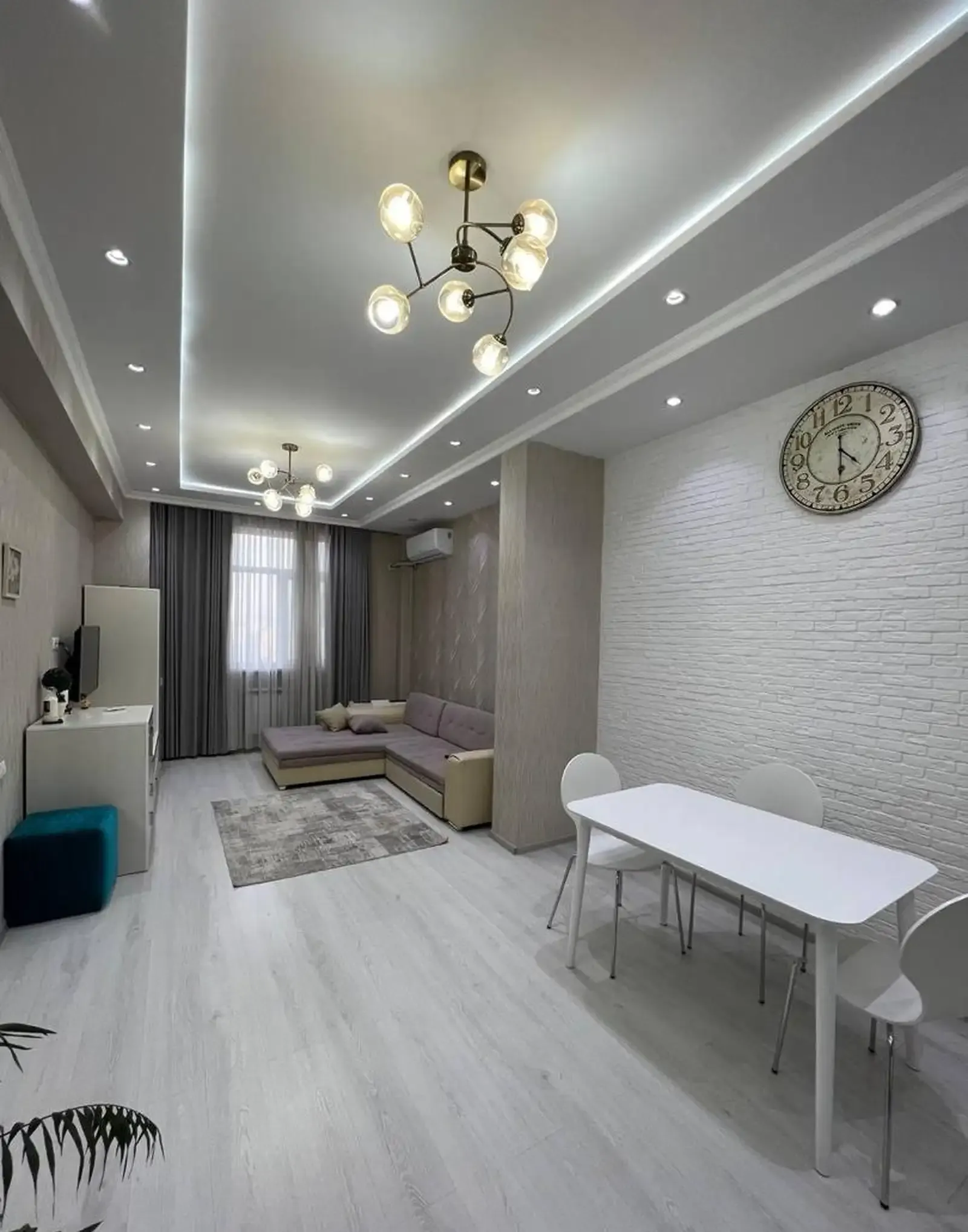 2-комн. квартира, 16 этаж, 90м², Алфемо. Дом печать