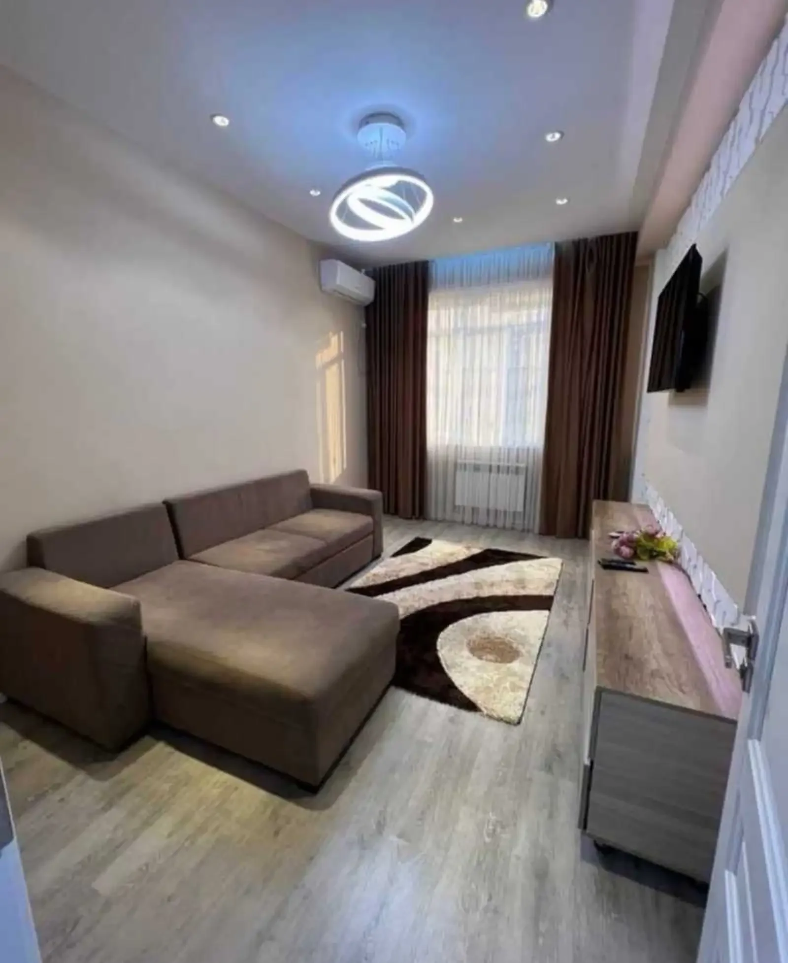 2-комн. квартира, 7 этаж, 70м², Шохмансур Овир
