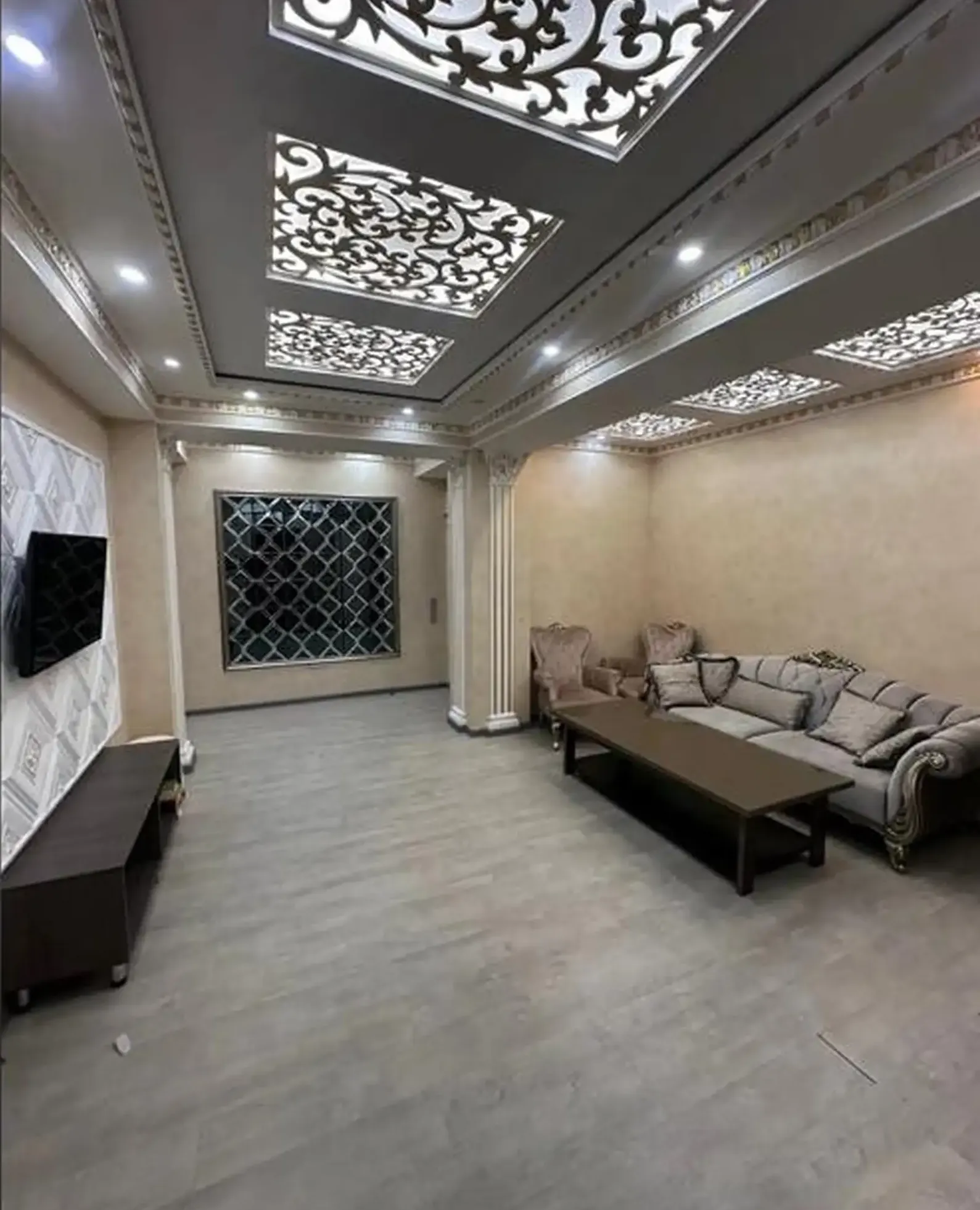 4-комн. квартира, 12 этаж, 180м², И Сомони