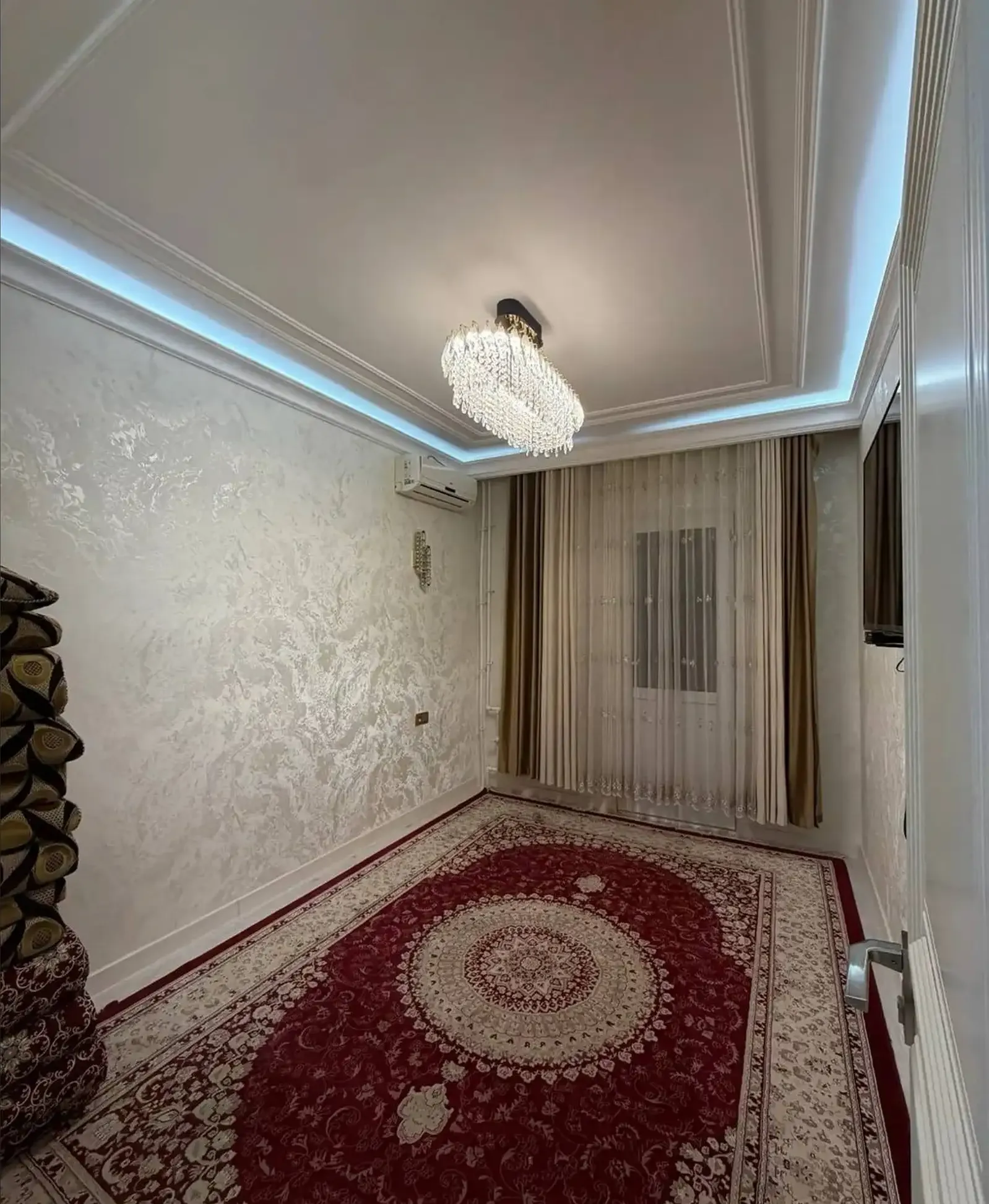 3-комн. квартира, 3 этаж, 76 м², Сино