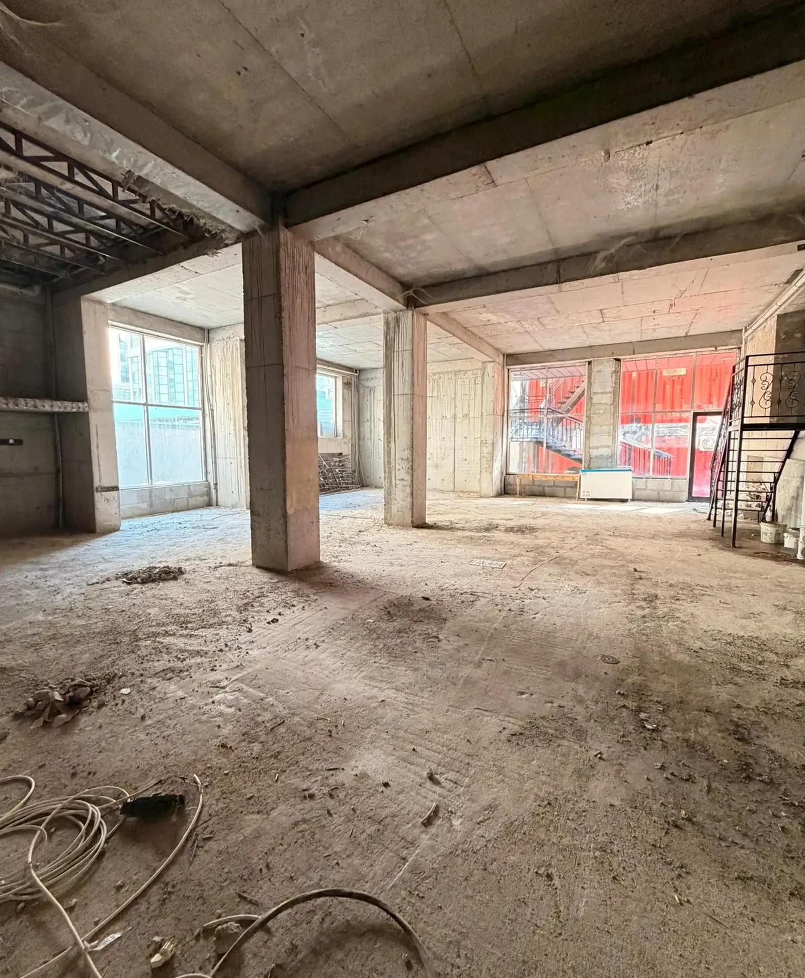 Помещение под свободное назначение, 236м², Гранд отель, ОВИР